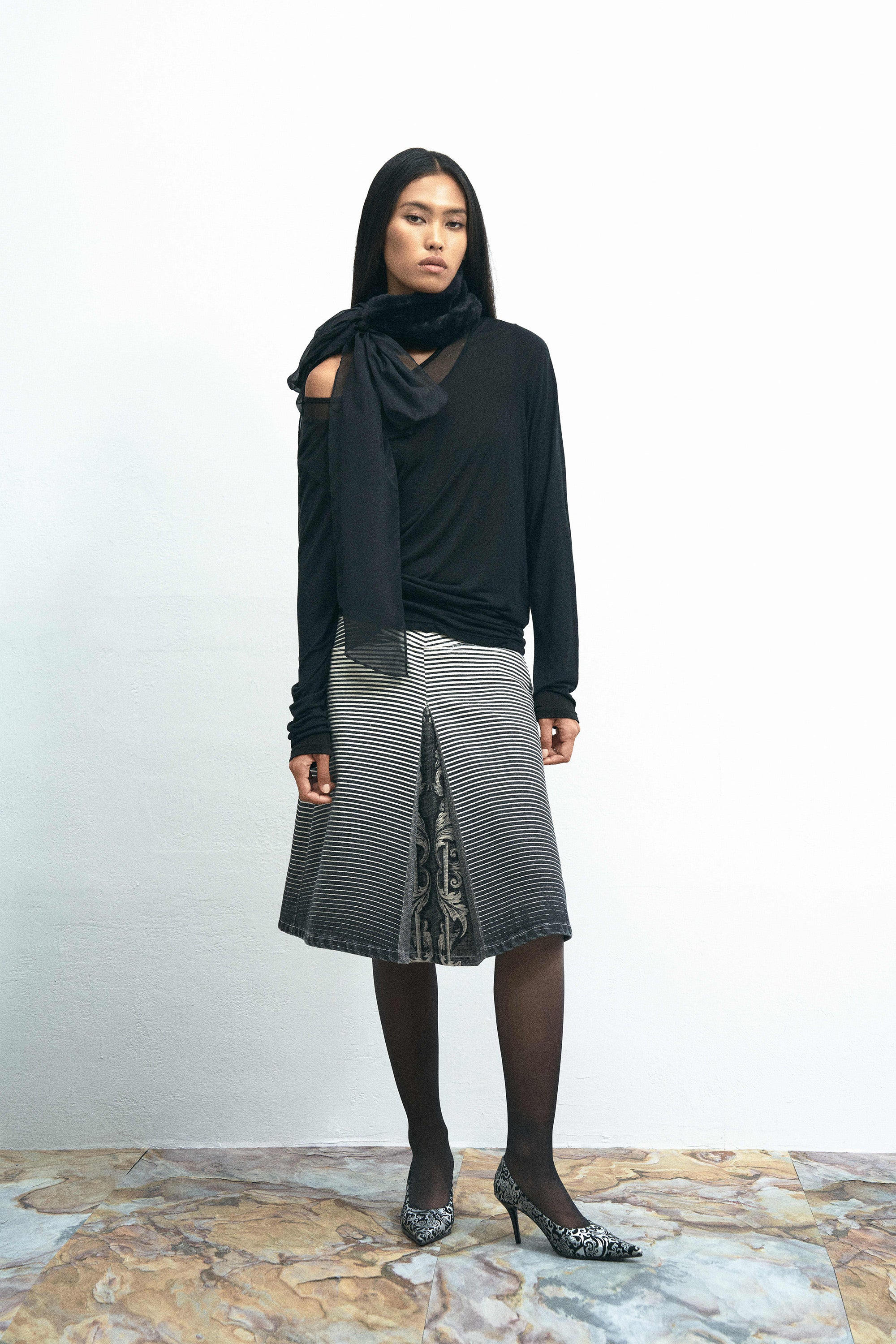 リフトコントラストスカート