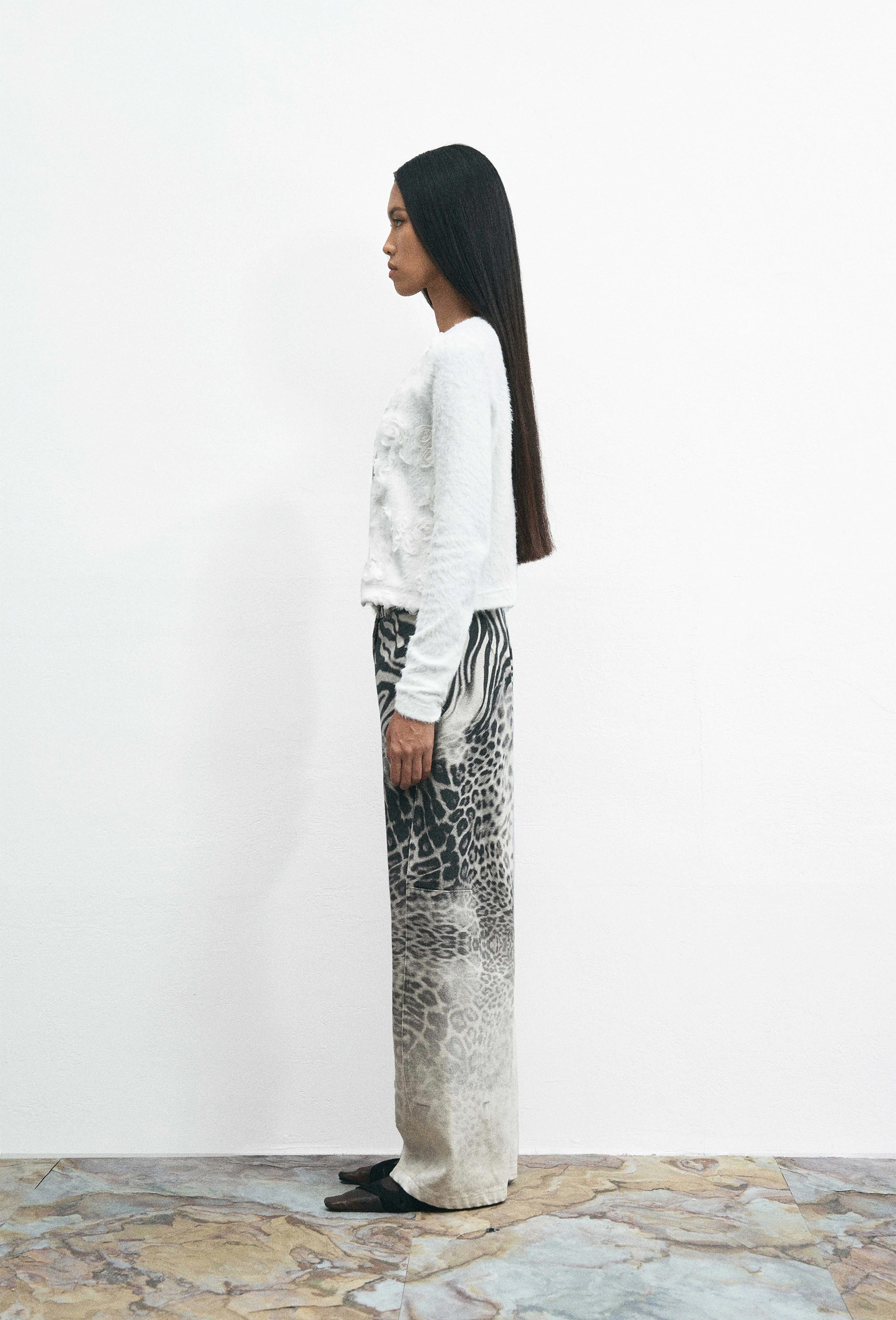 Strickjacke mit Blumenmuster