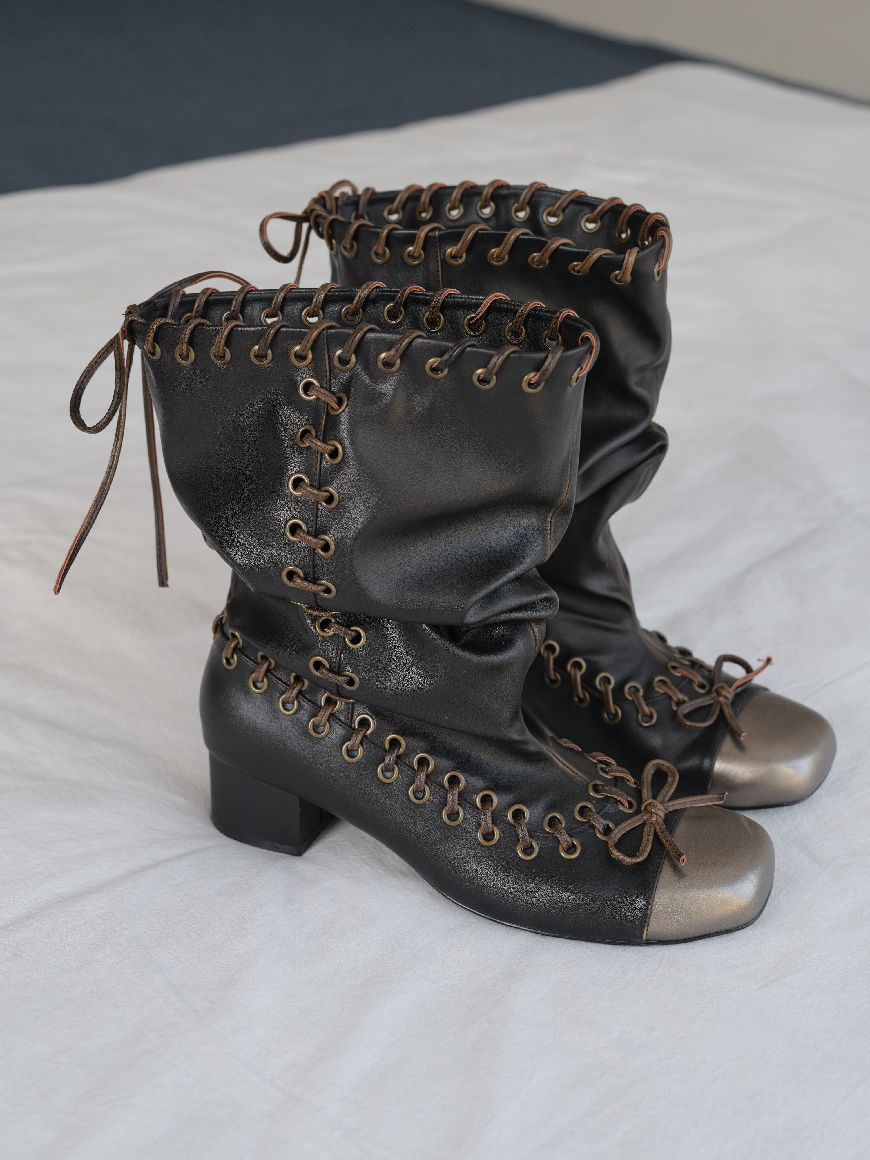 Metal Cap Lace Boots