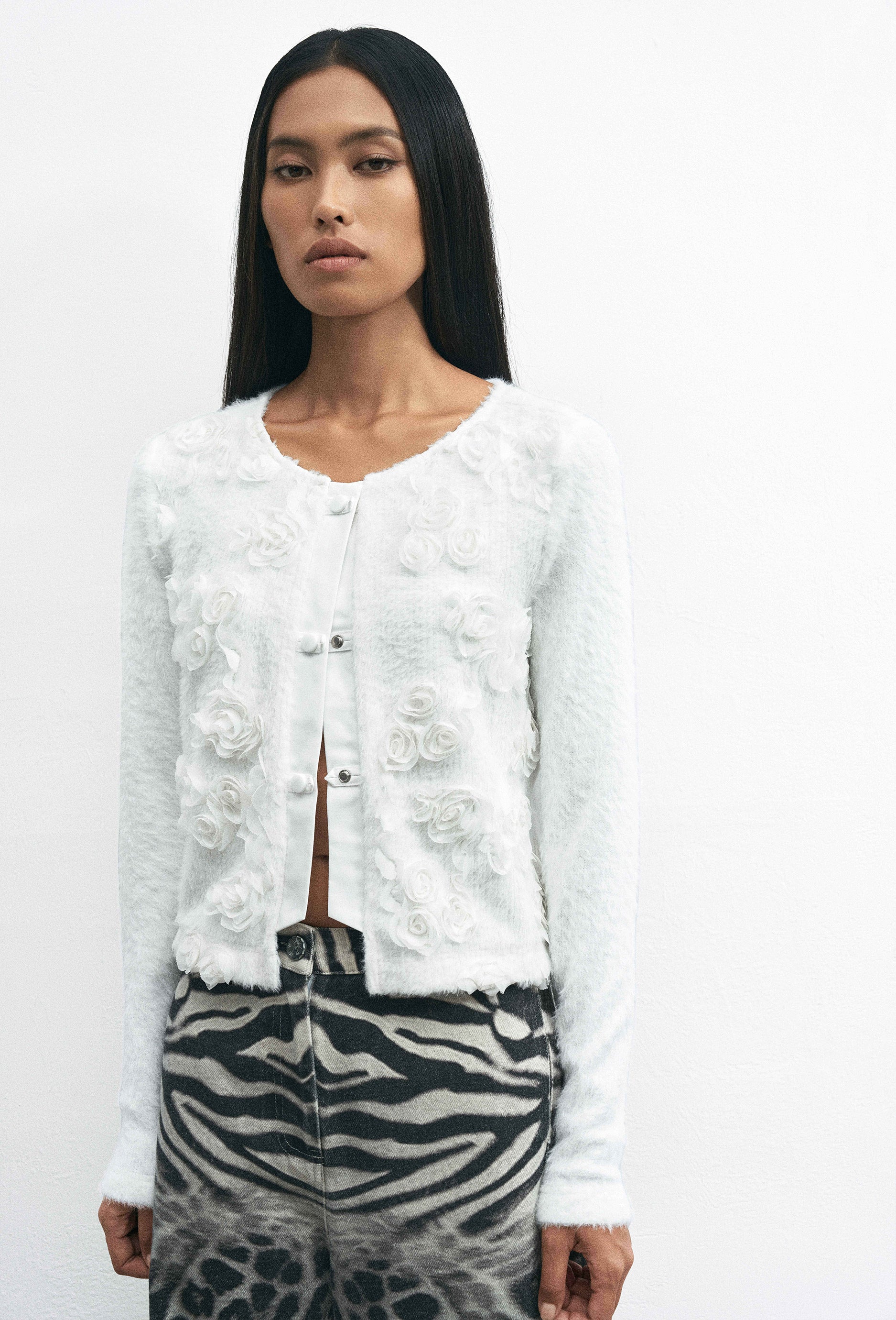 Floral Textured Knit Cardigan