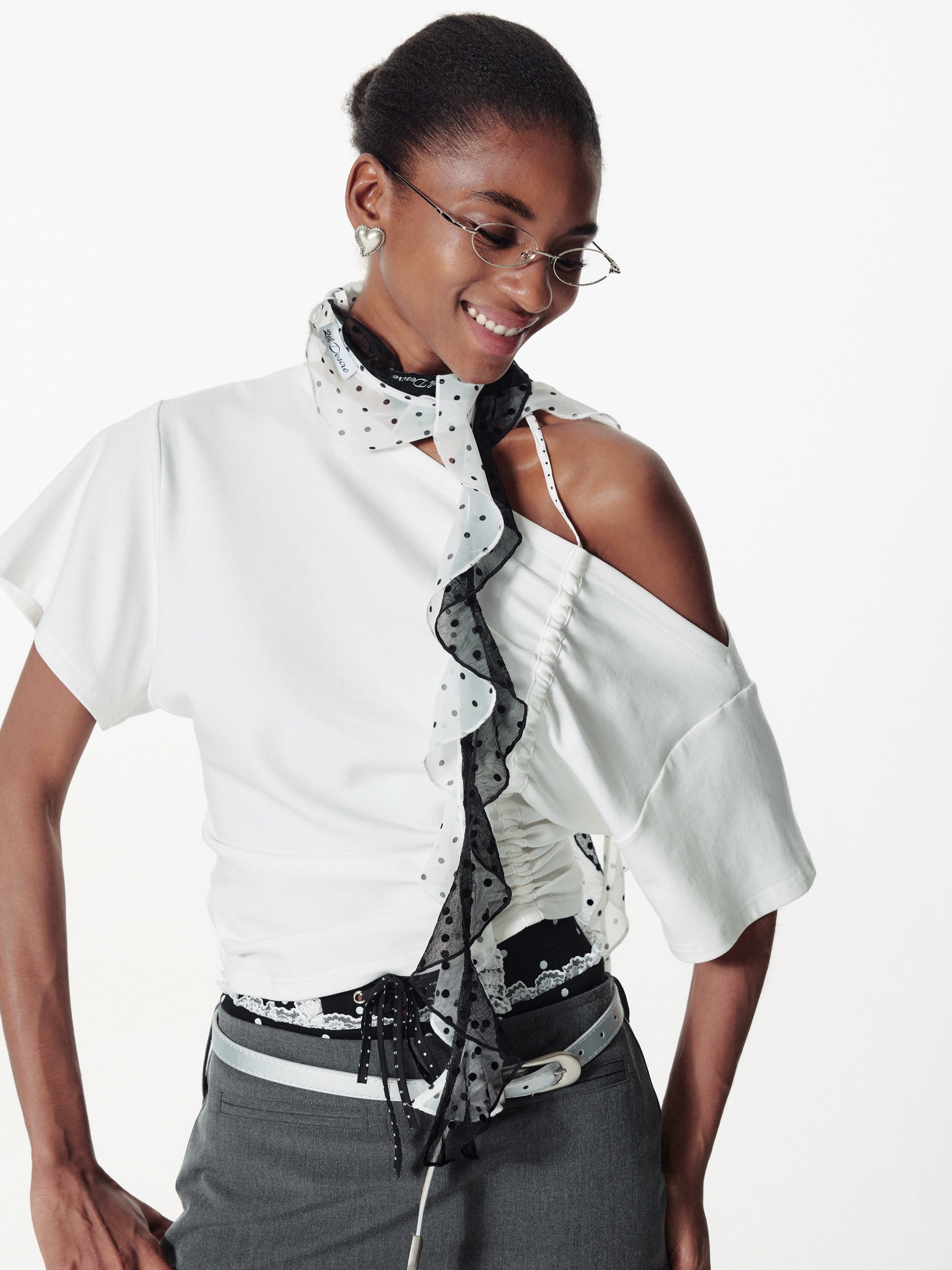 Lettuce Dot Mesh Tie