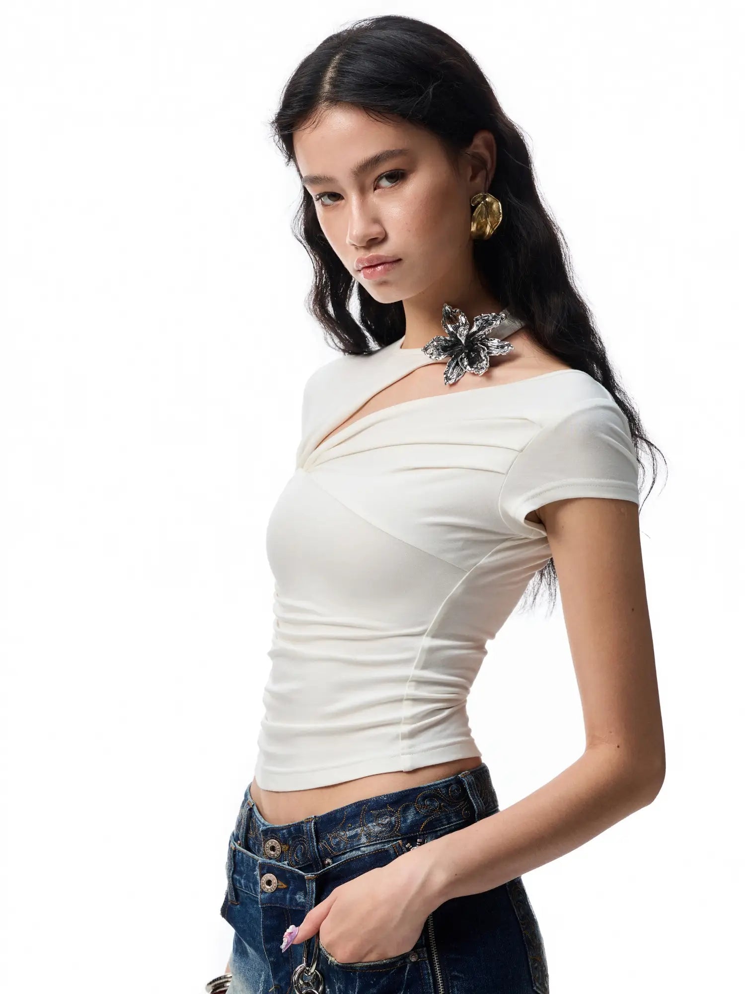 1Jinn Studio Asymmetric Bloom Tee | Canton Collective