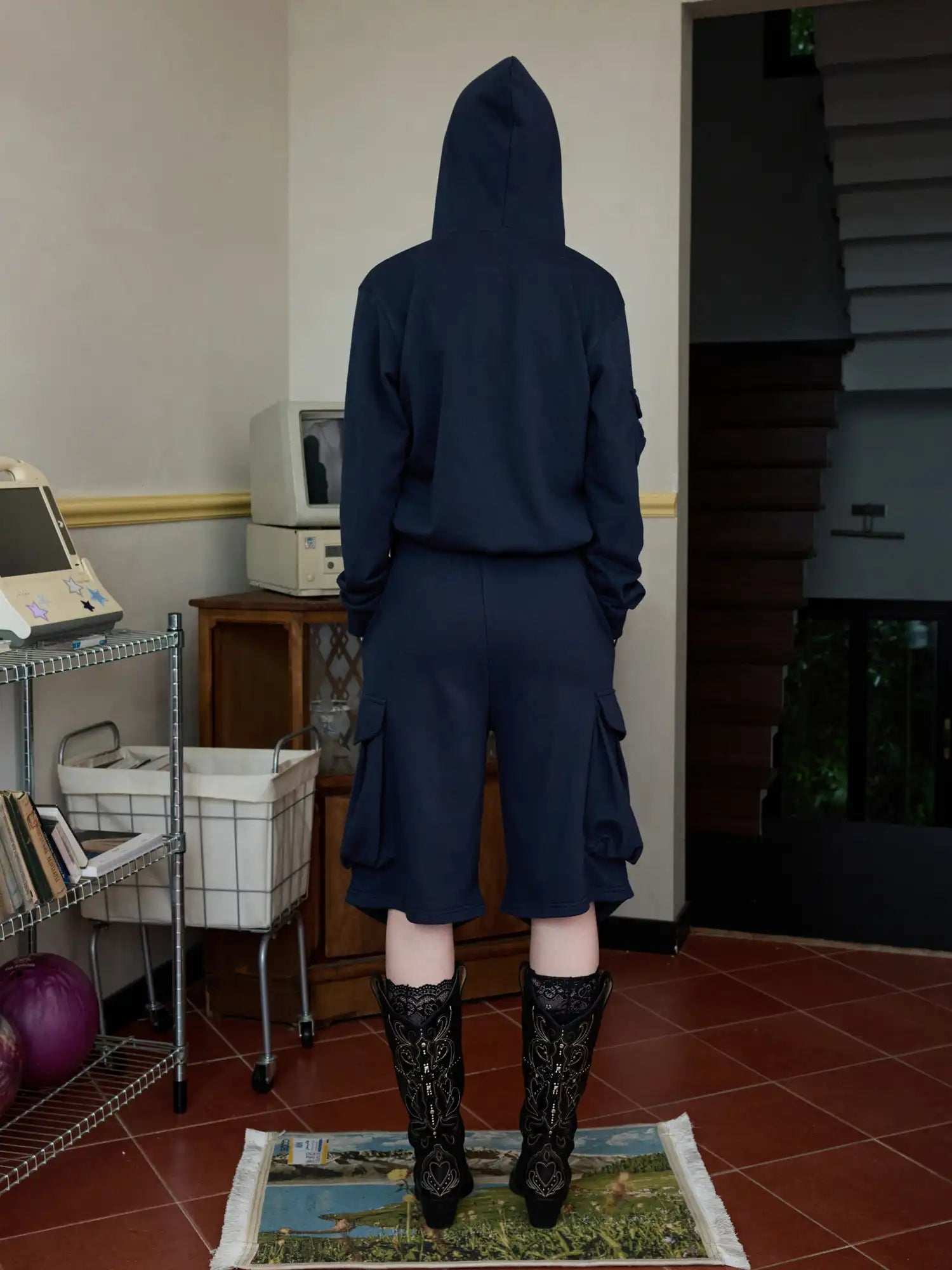 1Jinn Studio Baggy Cargo Cropped Pants | Canton Collective
