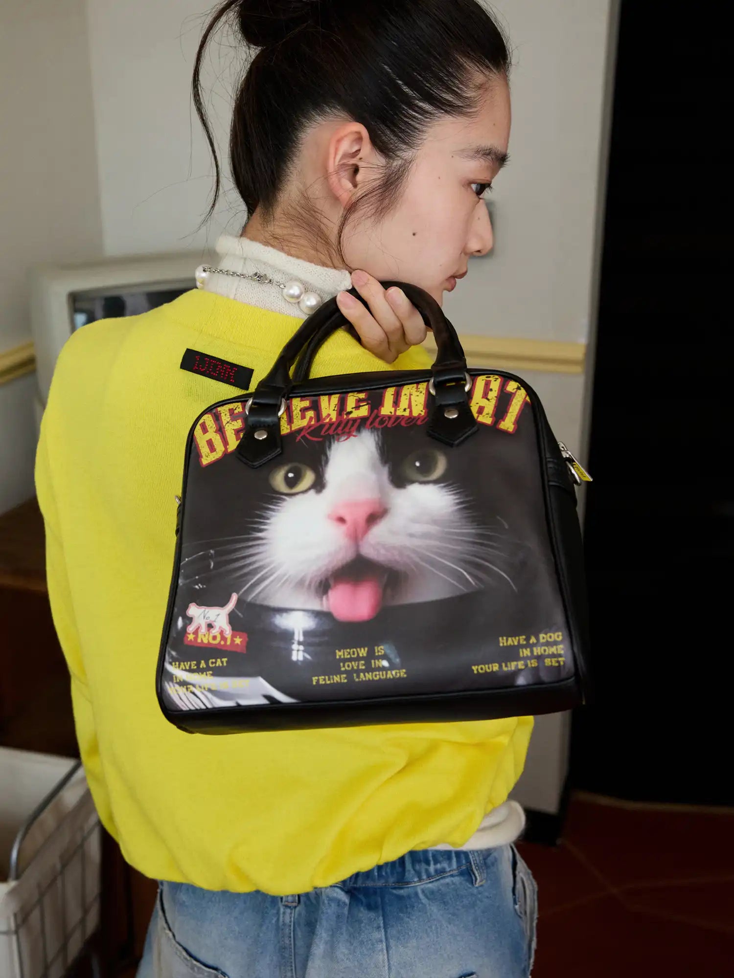 1Jinn Studio Cat Print Boston Bag | Canton Collective