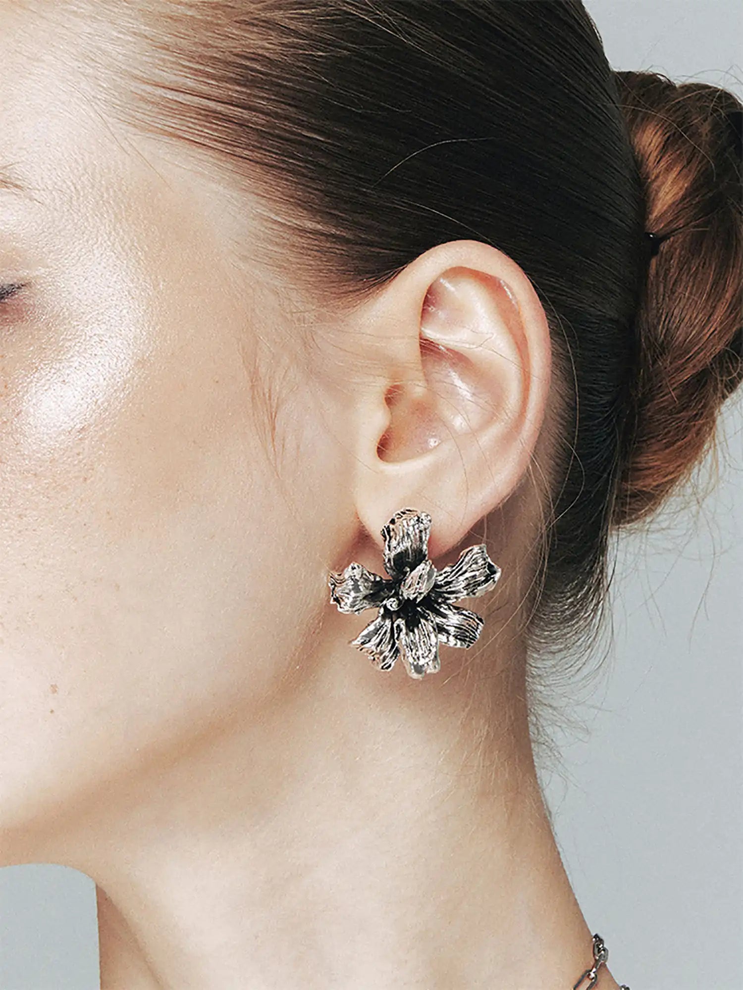 1Jinn M2M Coastal Petal Studs | Canton Collective