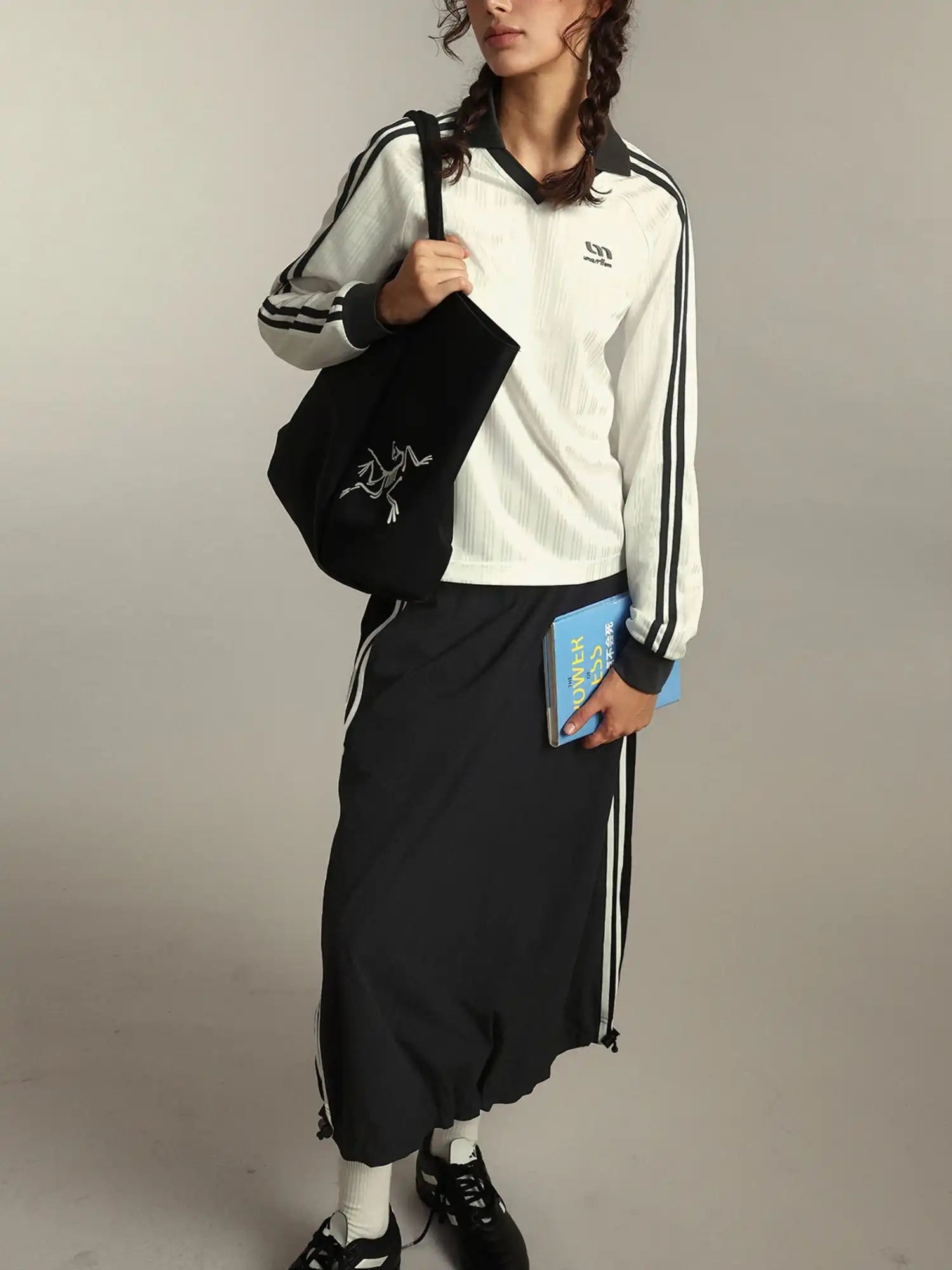 UMAMIISM Contrast Trim Top | Canton Collective