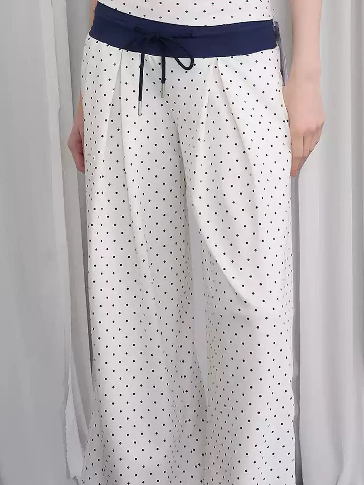 CantonCollective Design Contrast Waist Polka Dot Baggy Pants | Canton Collective