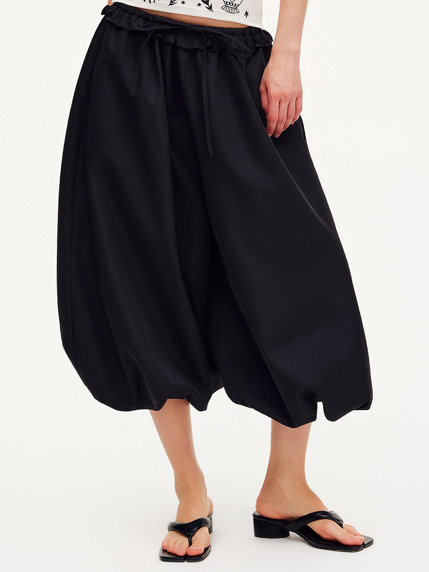 Outtheblue Cropped Gathered Wide-Leg Balloon Pants | Canton Collective