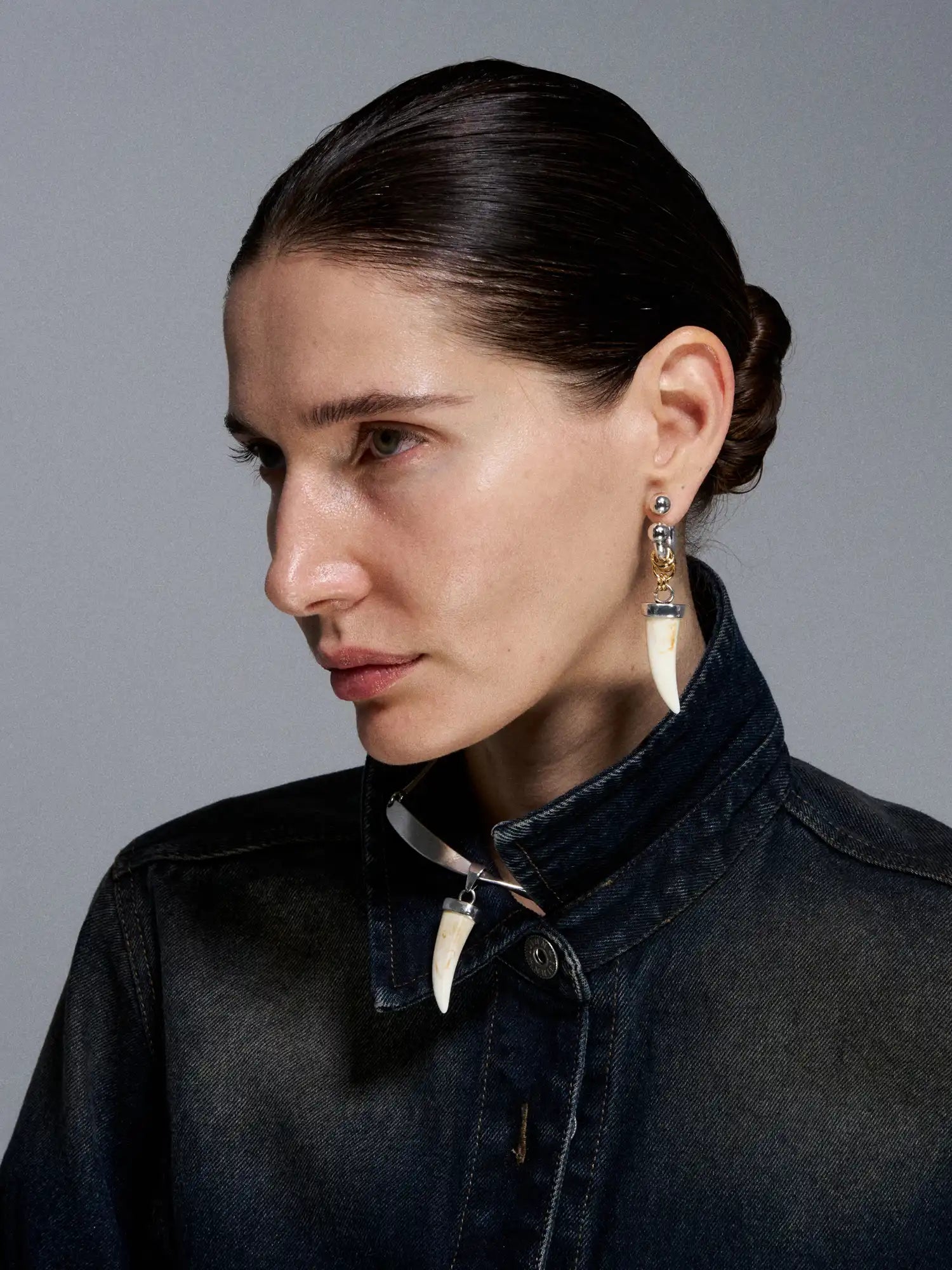 1Jinn M2M Distressed Bone Horn Earrings | Canton Collective