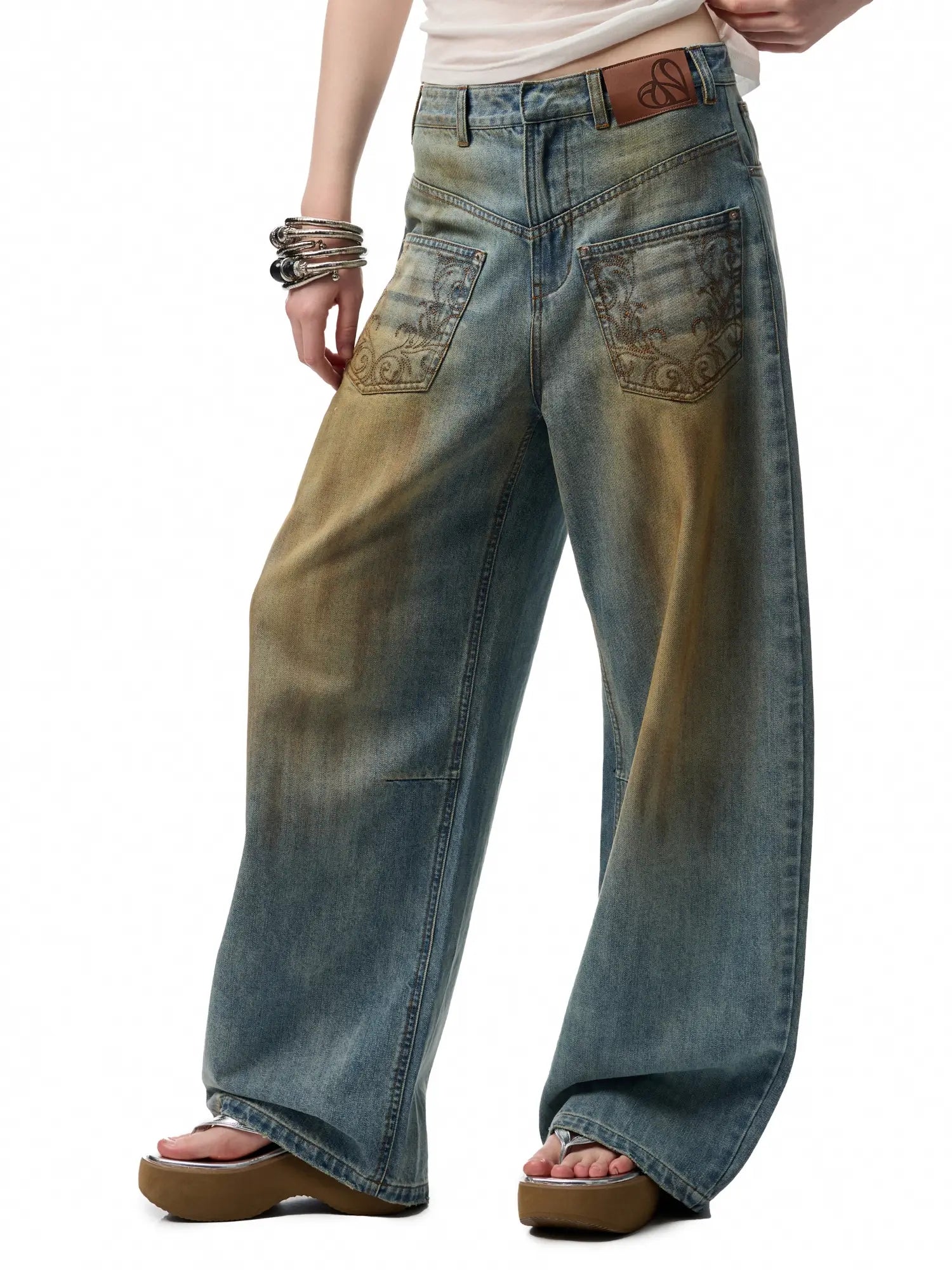 1Jinn Studio Dust-Wash Dislocated Jeans  | Canton Collective