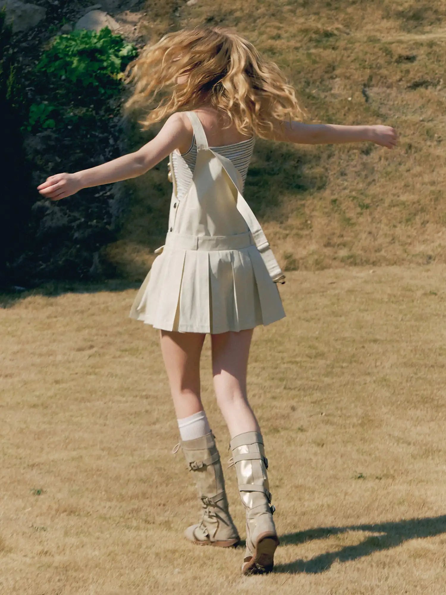 Deleteex Girly Beige Pinafore Pleated Mini Dress | Canton Collective