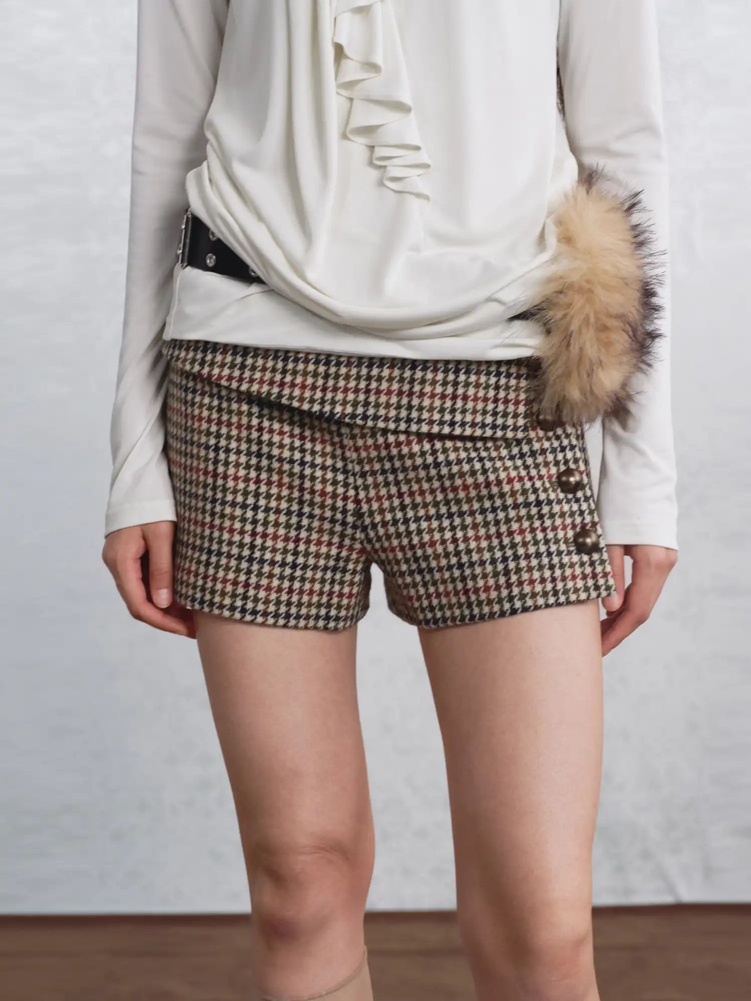 I'M STILL IN Houndstooth Wool Shorts | Canton Collective