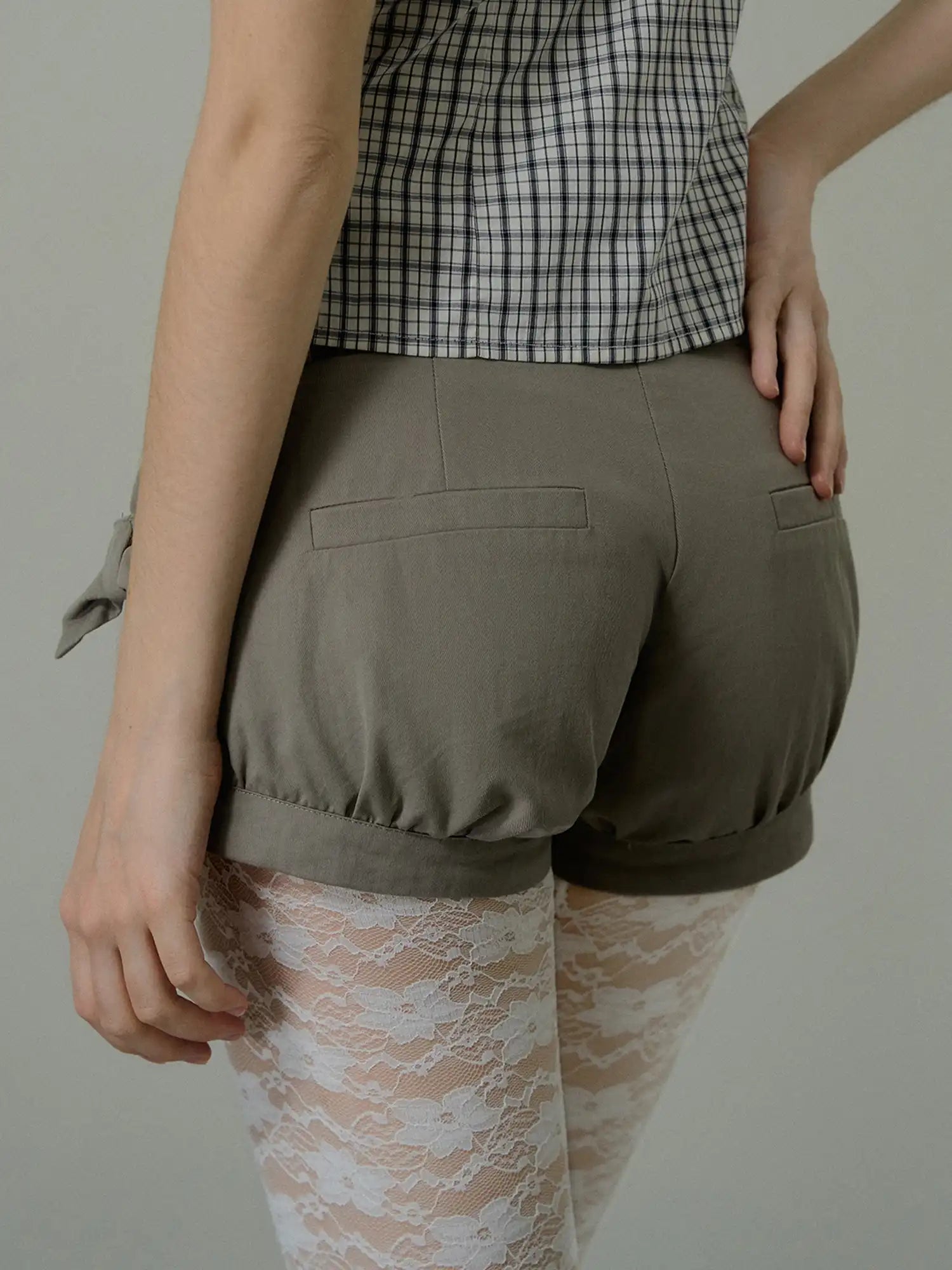 Deleteex Low-Rise Bow Tie Cargo Bubble Shorts | Canton Collective