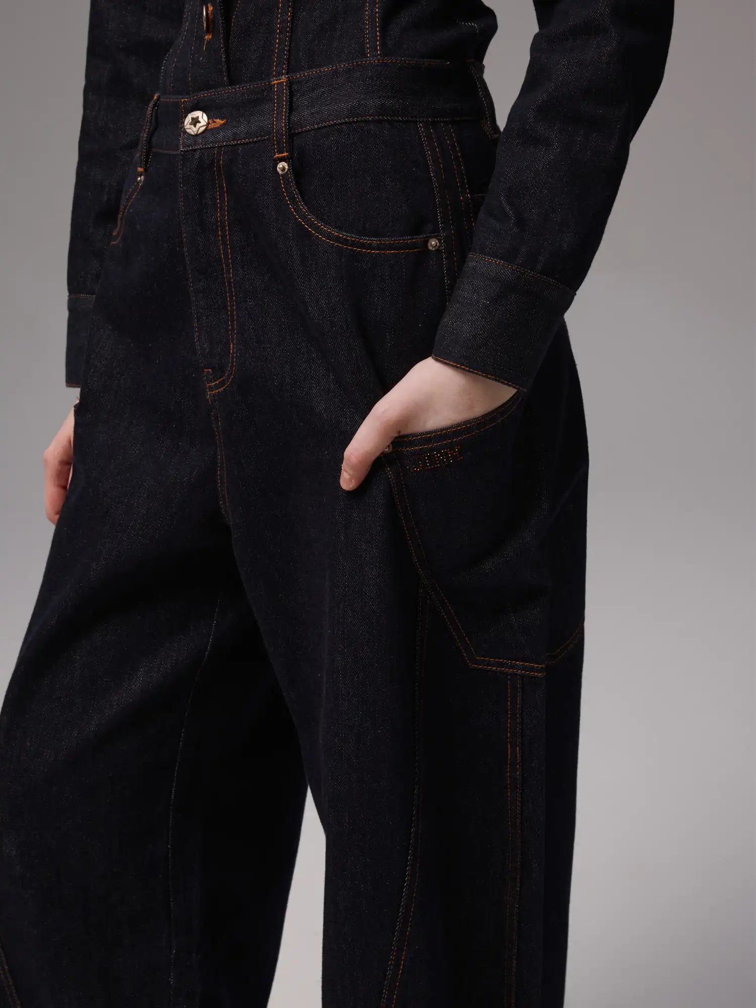 1Jinn Studio Low Rise Curved Hem Pant | Canton Collective