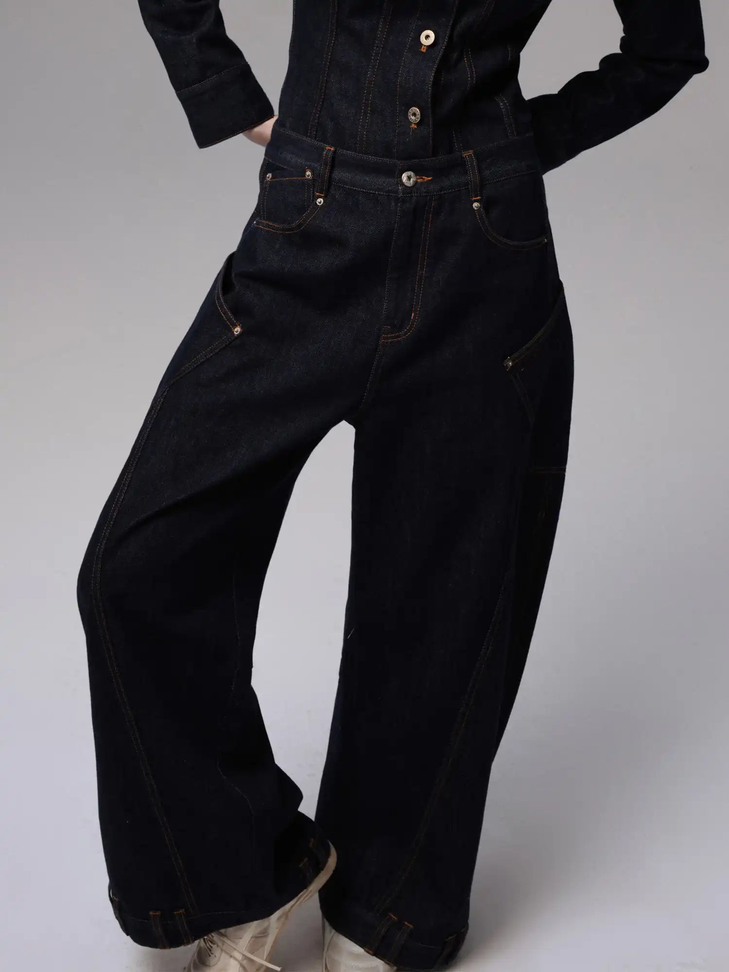 1Jinn Studio Low Rise Curved Hem Pant | Canton Collective