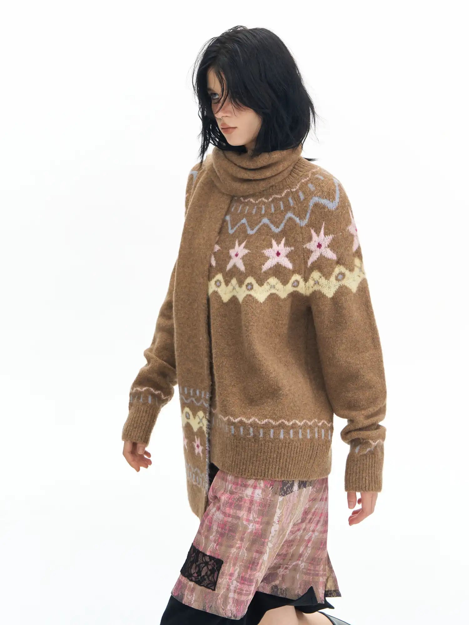 Deleteex Medieval Style Star Scarf | Canton Collective