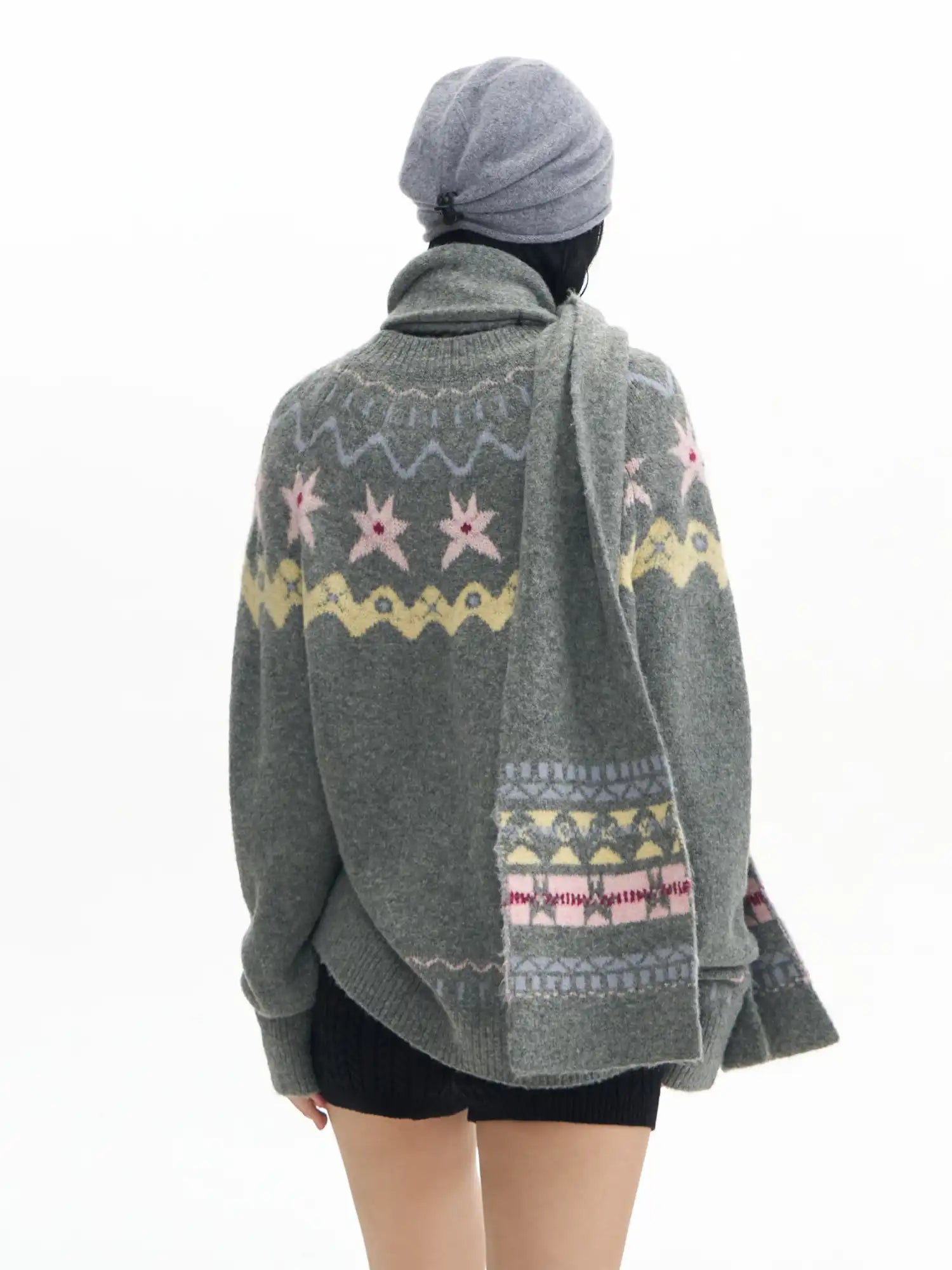 Deleteex Medieval Style Star Scarf | Canton Collective
