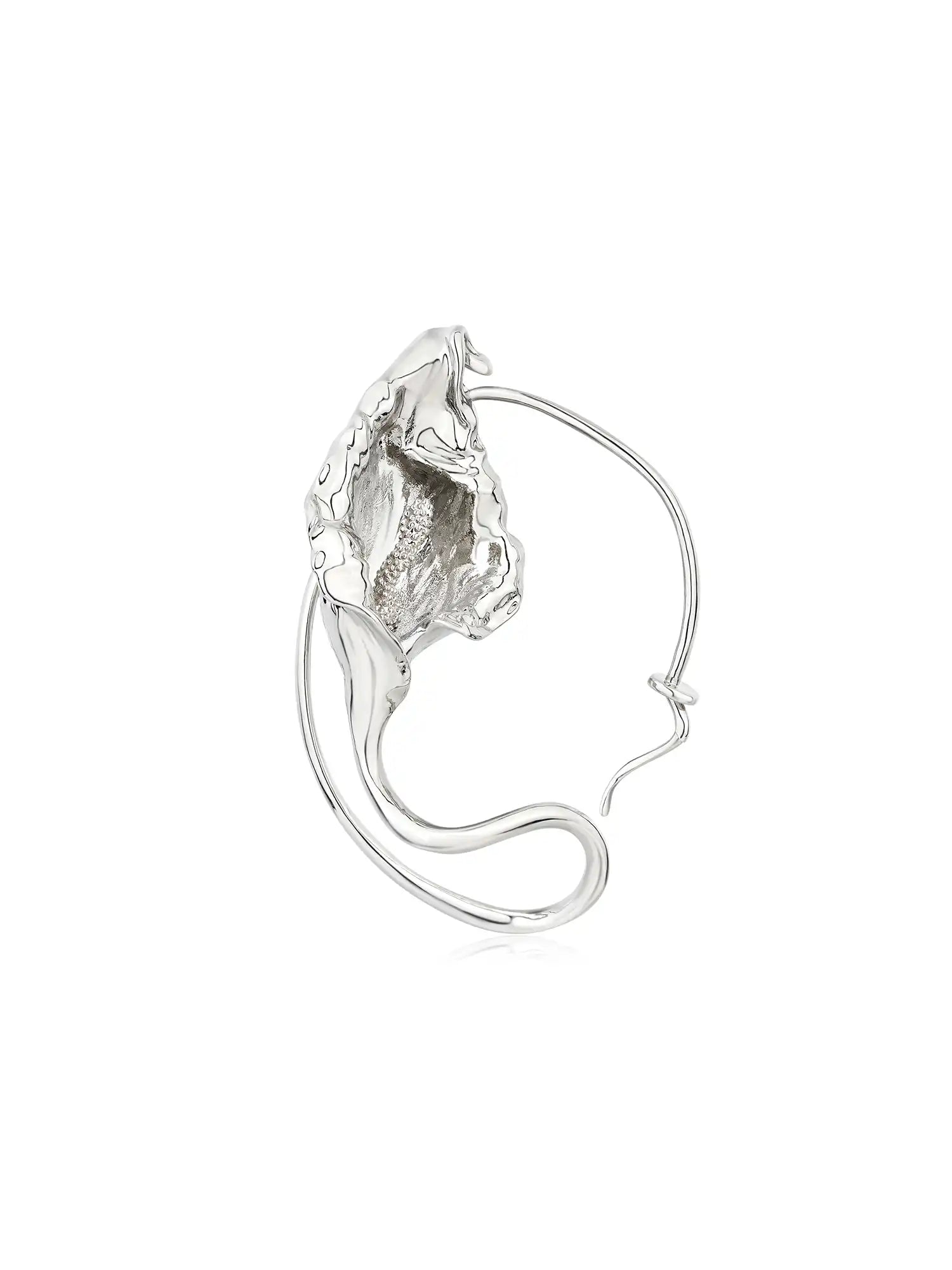 1Jinn M2M Metal Flower Ear Cuff | Canton Collective