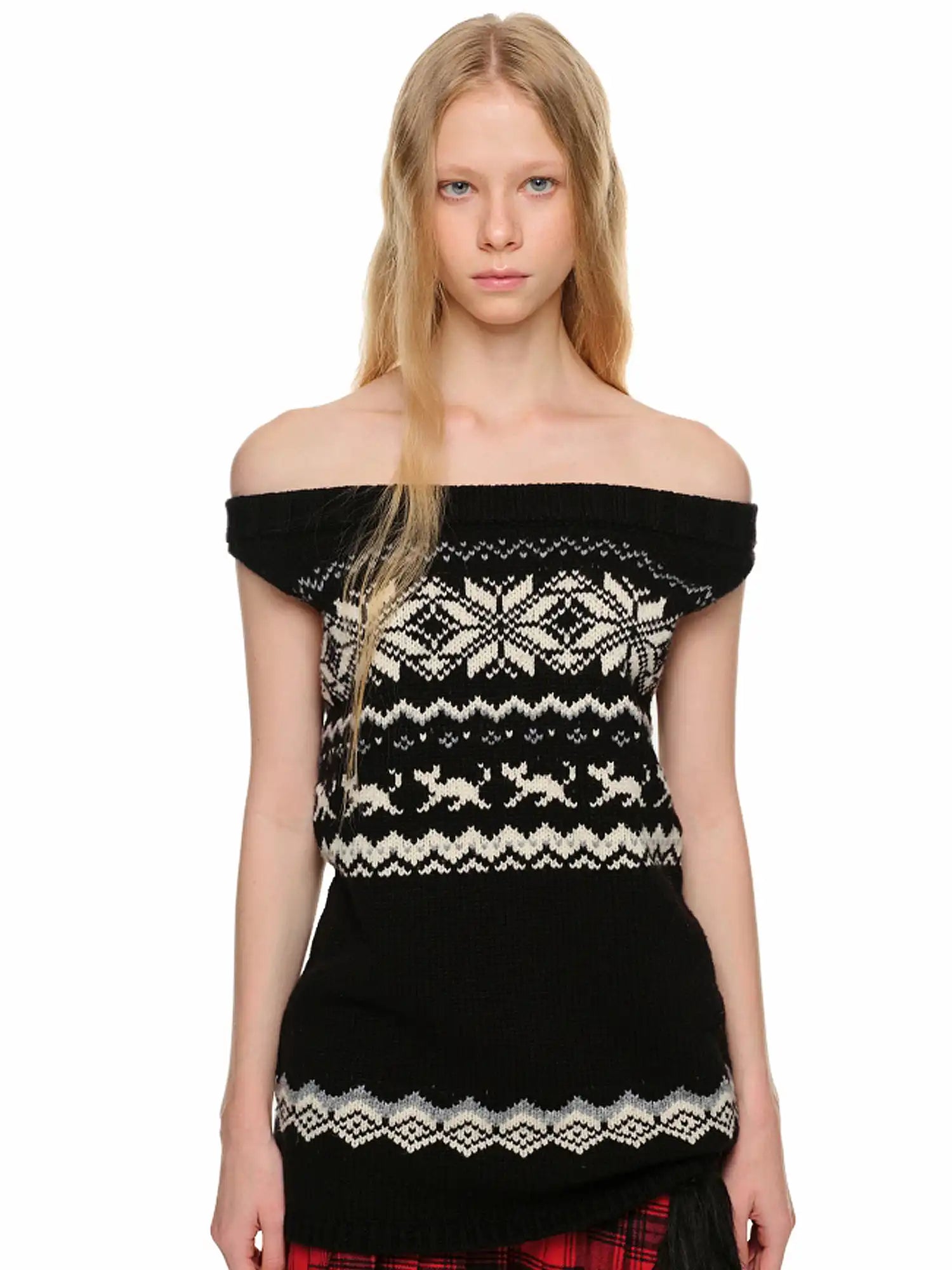 1Jinn Studio Off-Shoulder Christmas Fair Isle Sweater | Canton Collective