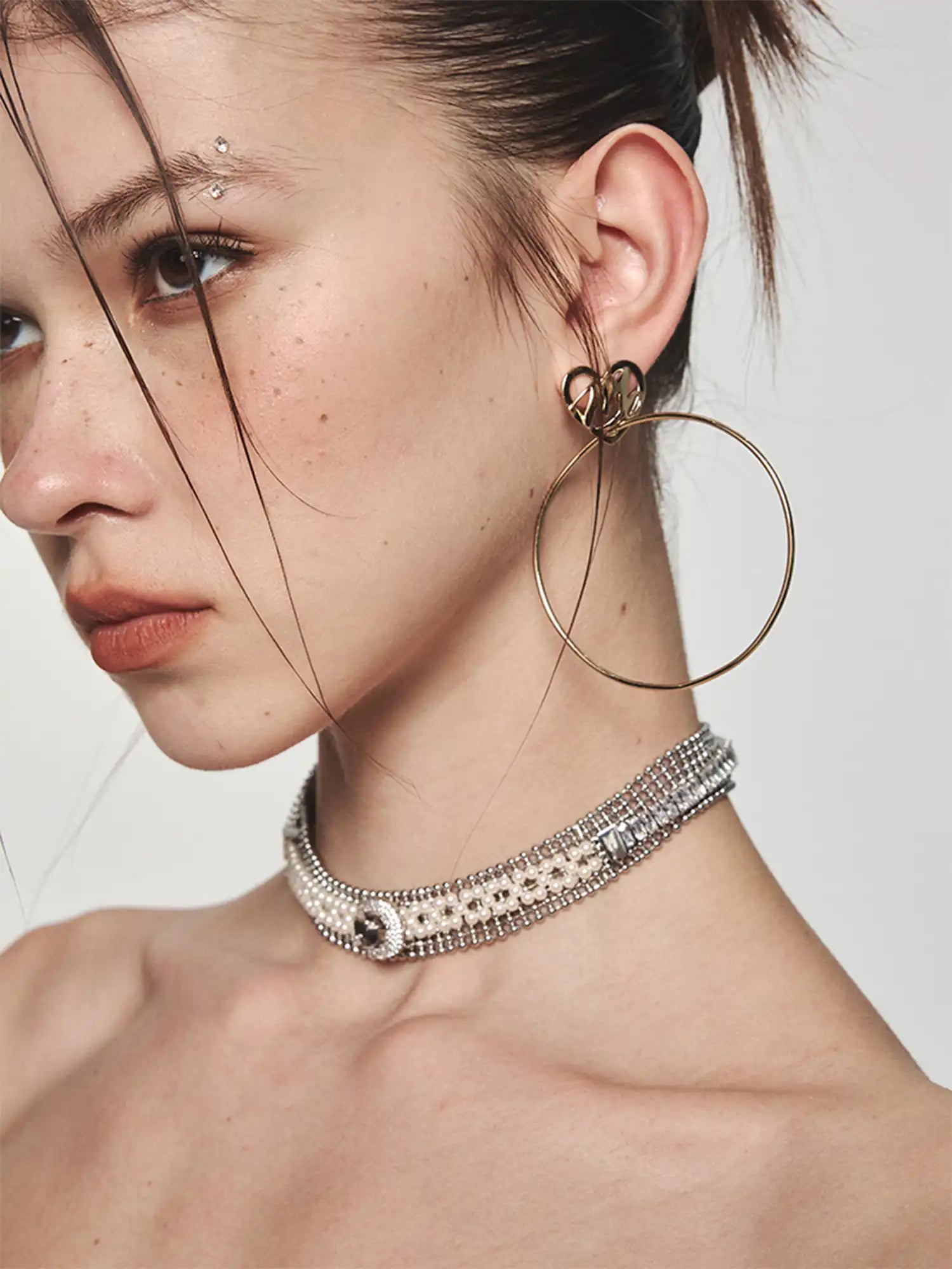 1Jinn Studio Pearl Buckle Choker | Canton Collective