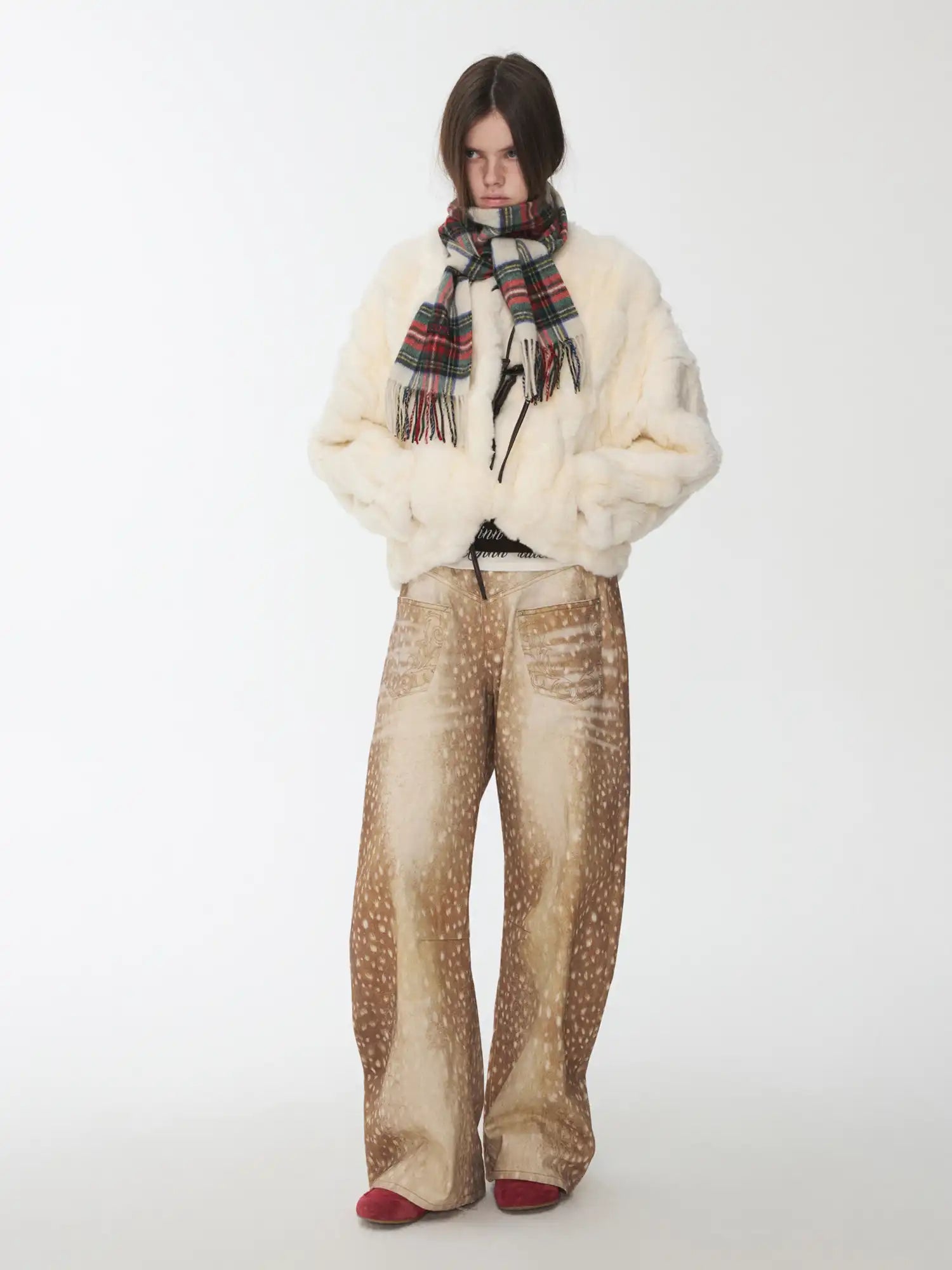 1Jinn Studio Rabbit Round Neck Duffle Coat | Canton Collective