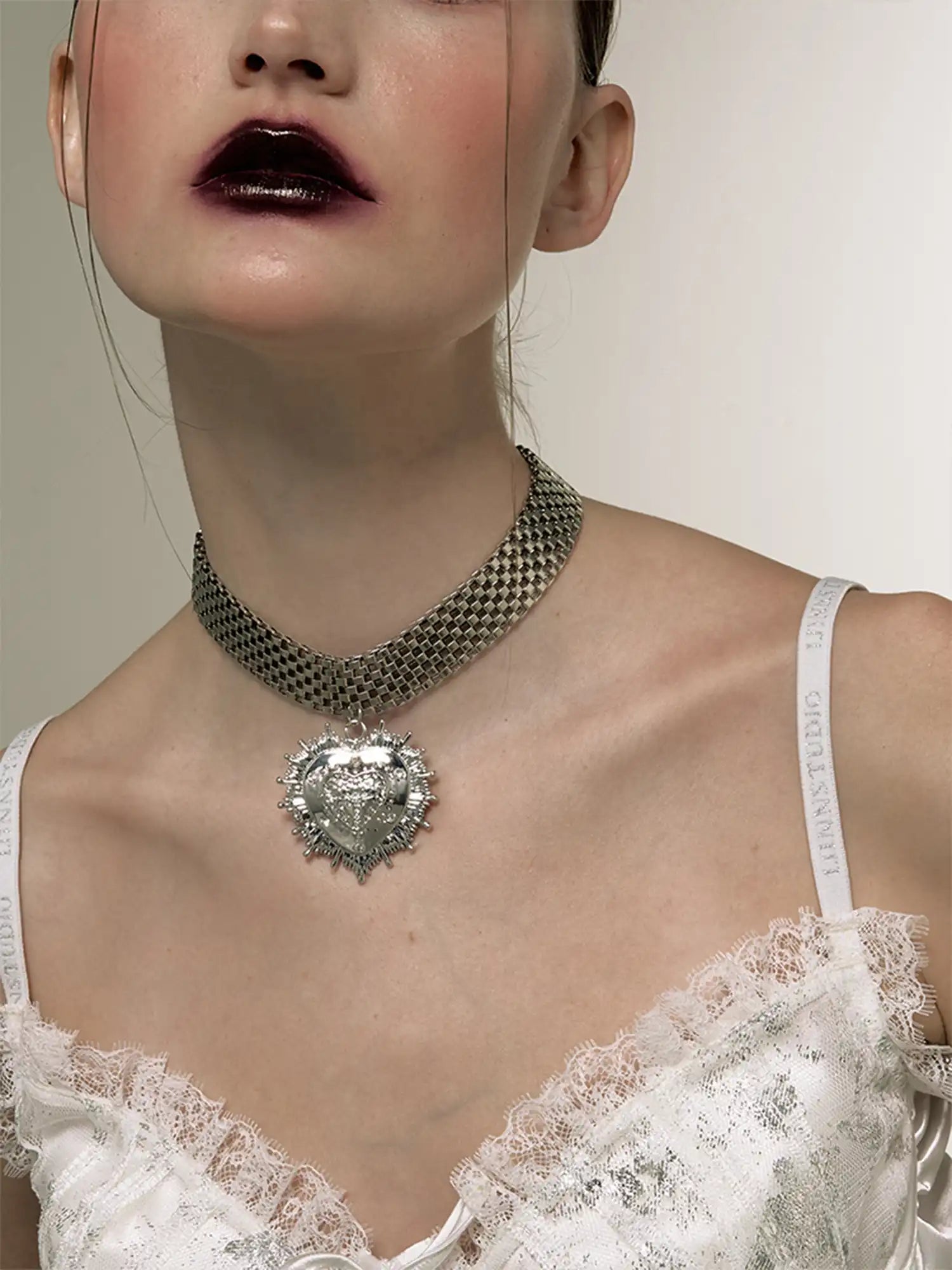 1Jinn M2M Radiant Metal Heart Choker | Canton Collective