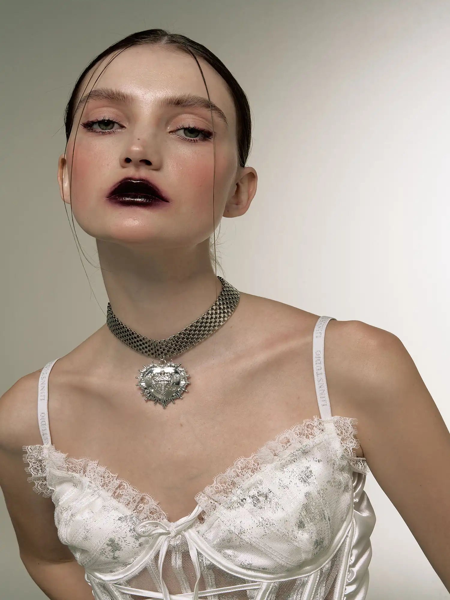 1Jinn M2M Radiant Metal Heart Choker | Canton Collective