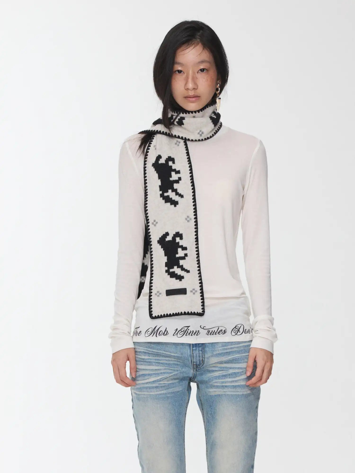 1Jinn Studio Slightly Transparent Lettering Top | Canton Collective