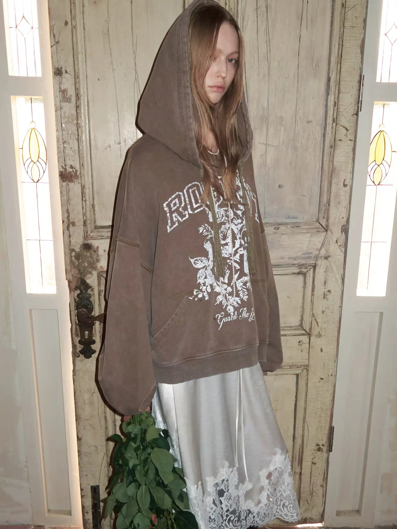 1Jinn Studio Streetwear Hoodie With Big Hood | Canton Collective