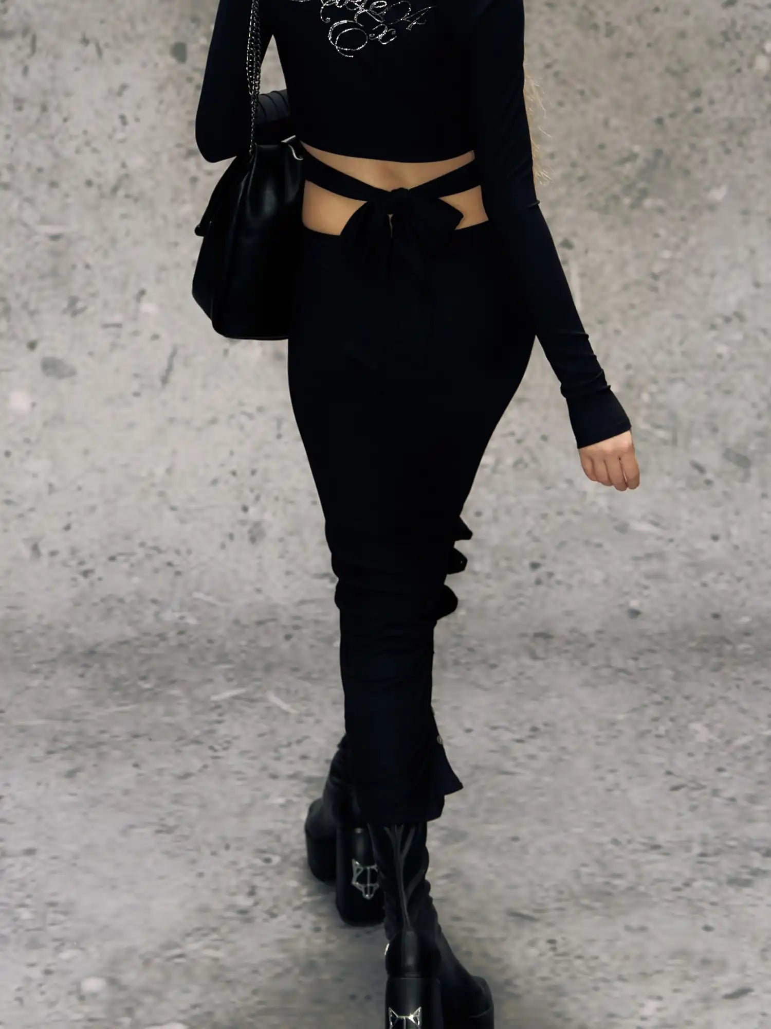 Deleteex Stretch Slit Hem Skirt | Canton Collective