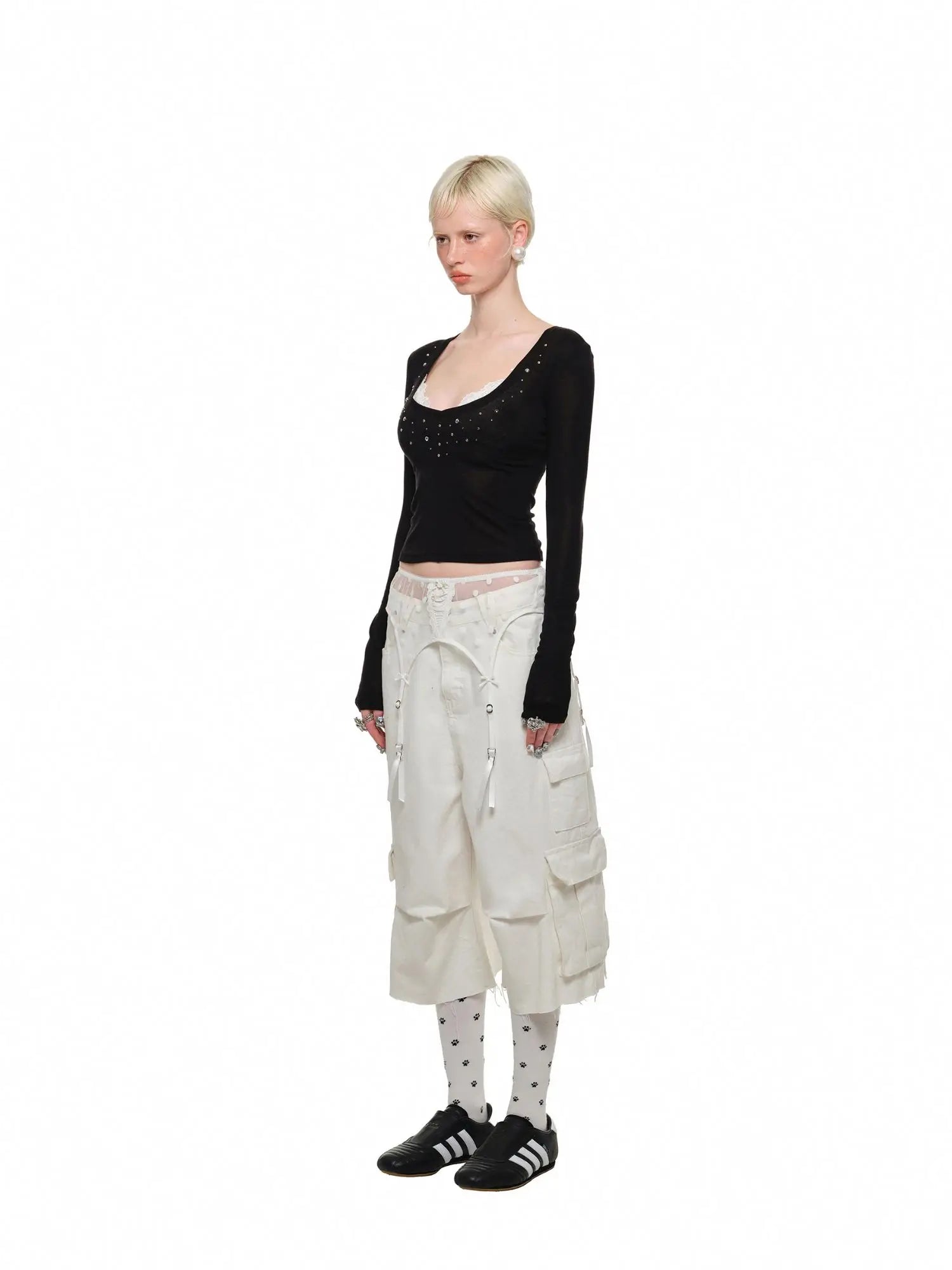 1Jinn Studio Studded Deep V Tee | Canton Collective