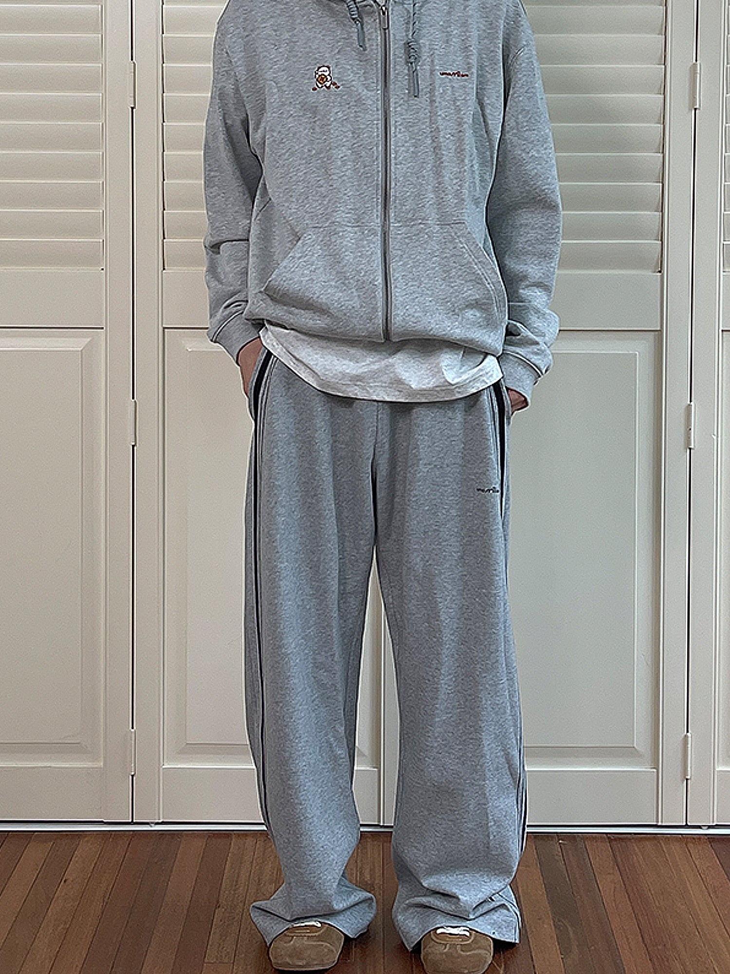UMAMIISM Women's Off-Duty Wide-Leg Sweatpants | Canton Collective