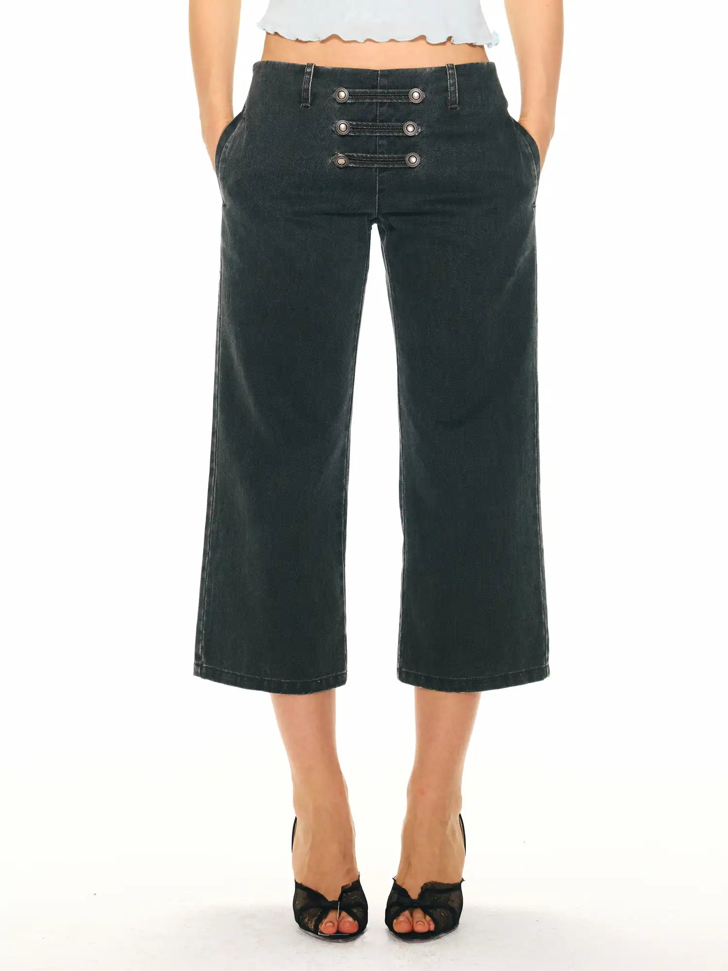 2th Desire Y2K Grunge Pirate Buckle Capri Jeans | Canton Collective