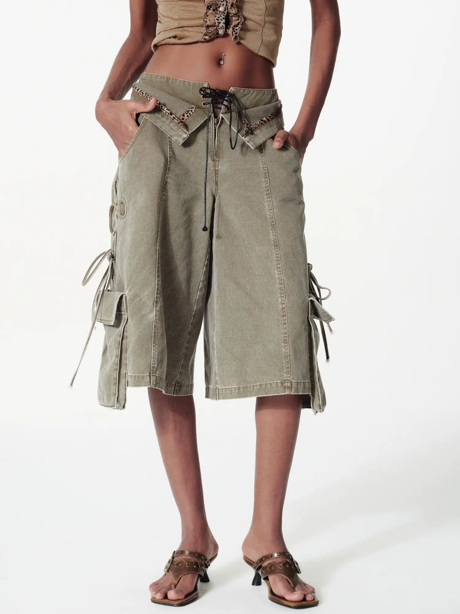 2th Desire Y2K Street Foldover Waist Stars Cargo Shorts | Canton Collective