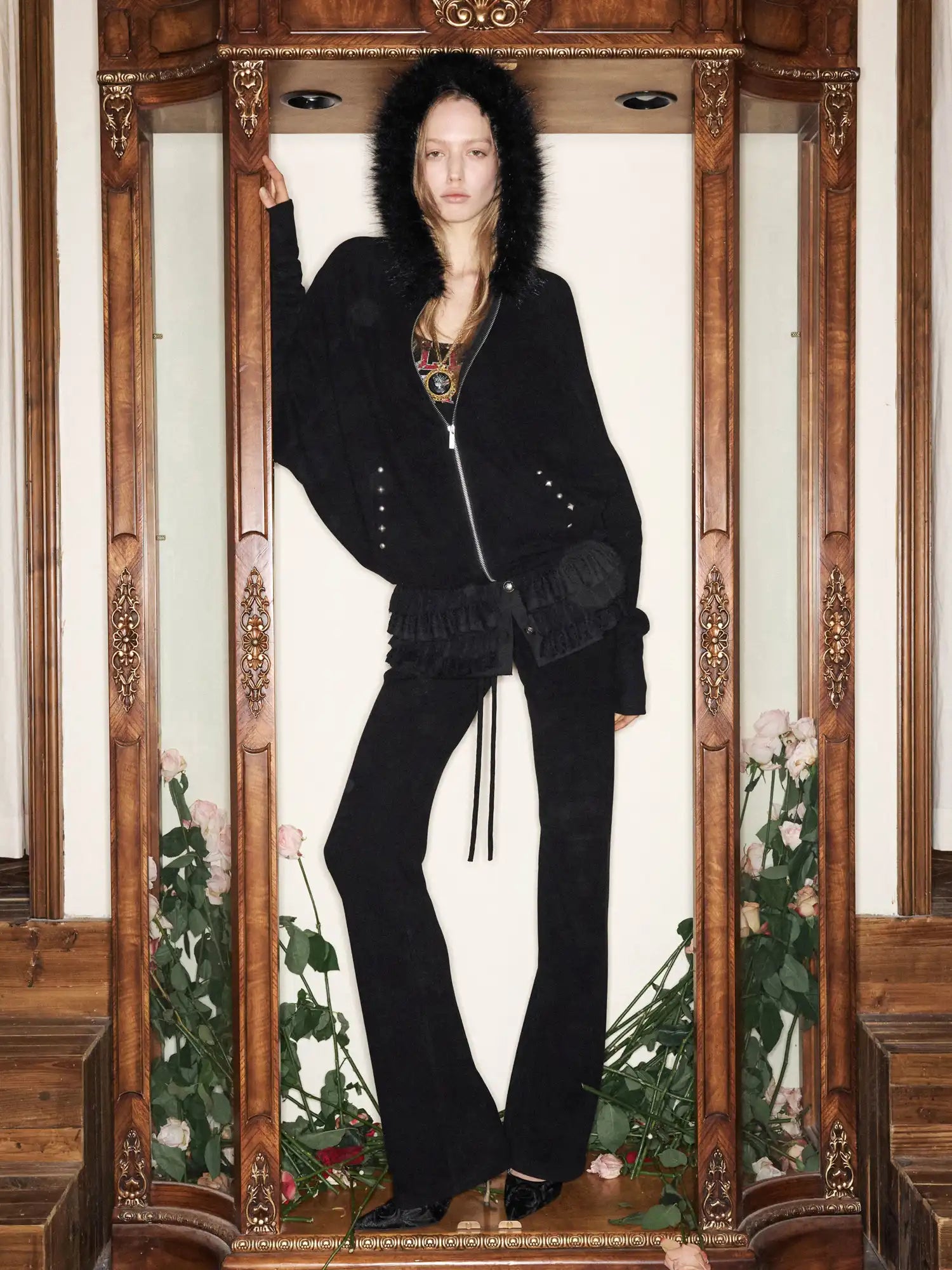 1Jinn Studio Y2K Studded Batwing Zip Hoodie | Canton Collective