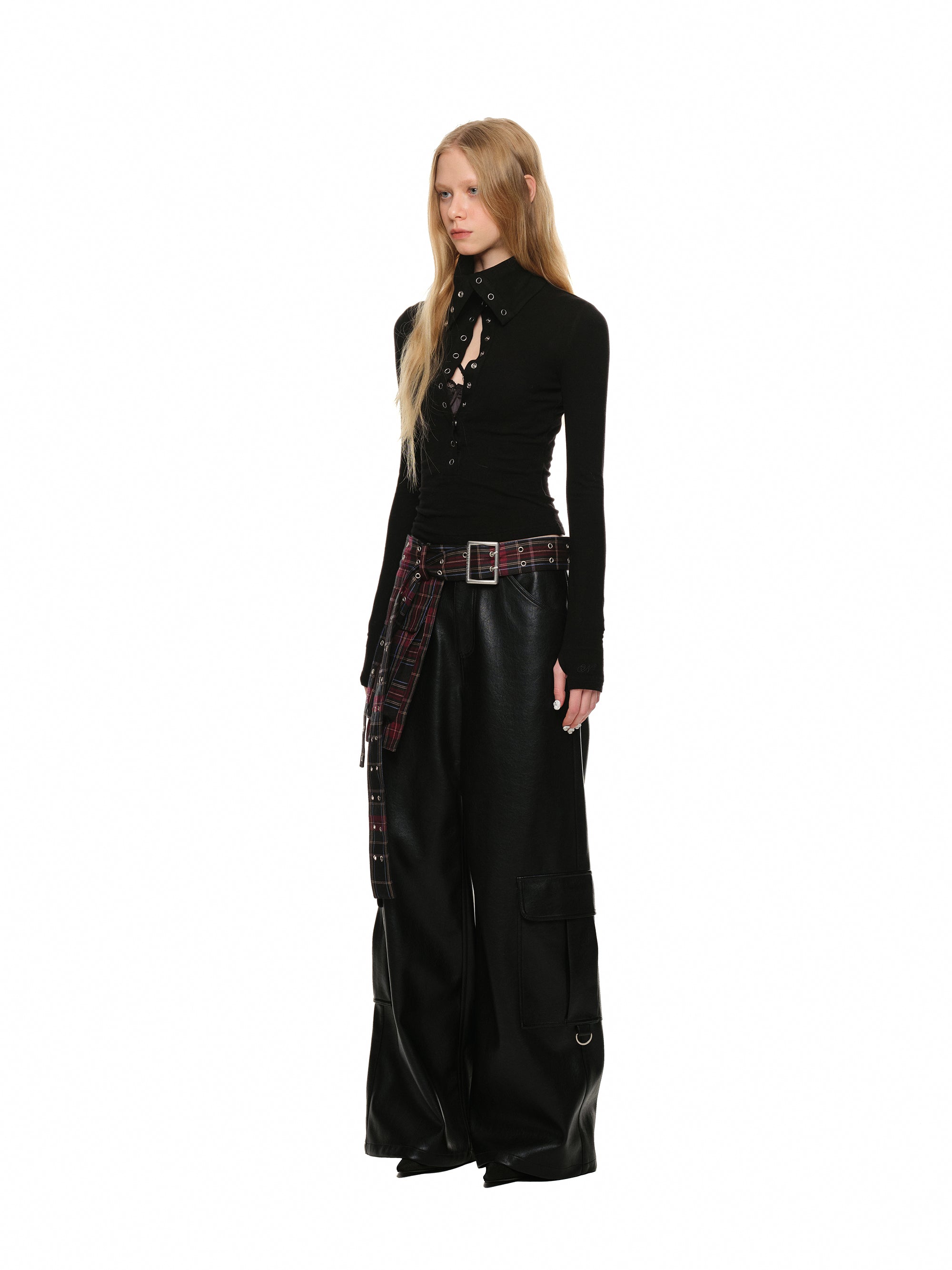 Fold & Frame Turtleneck