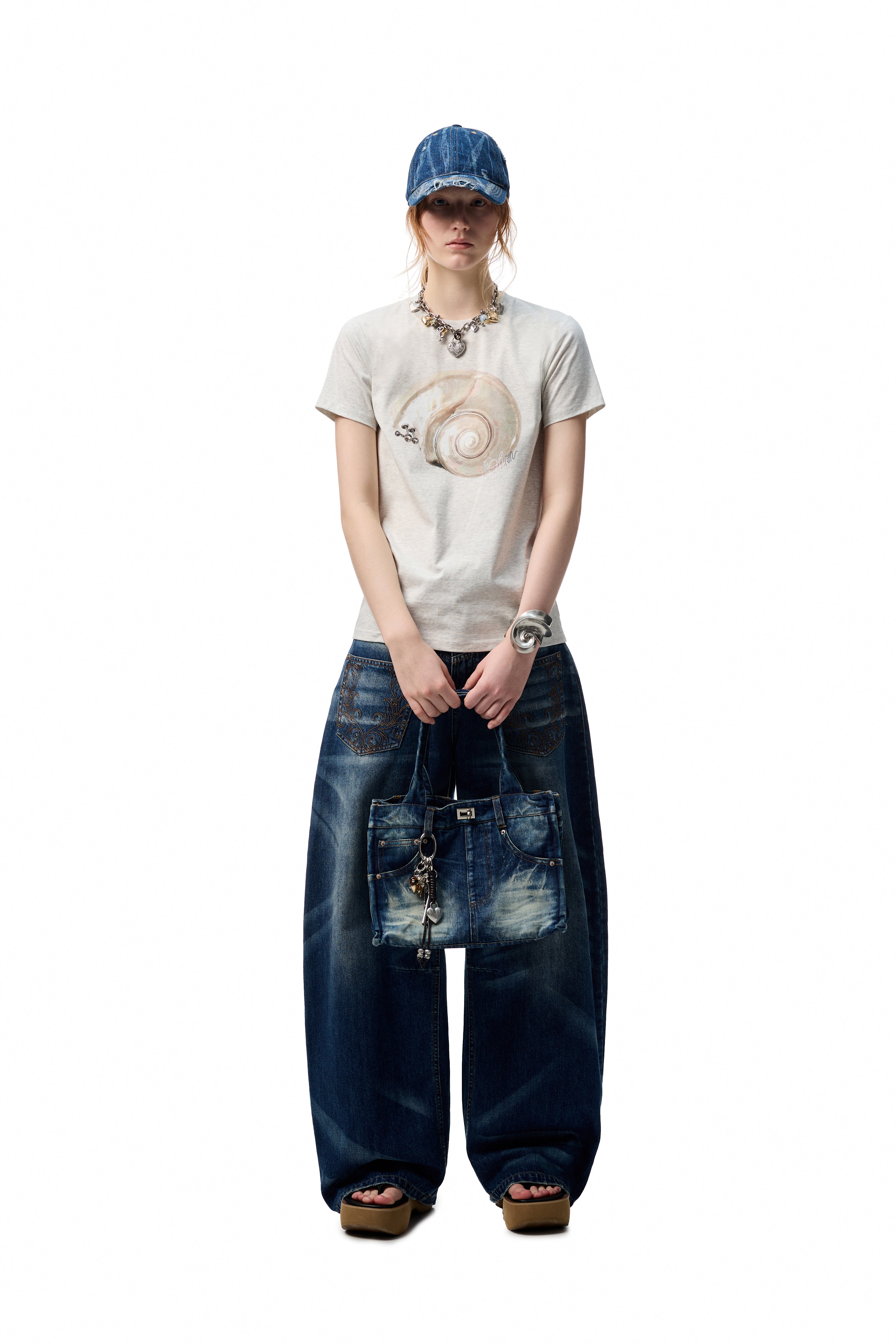 Petal Tide Graphic Loose Tee