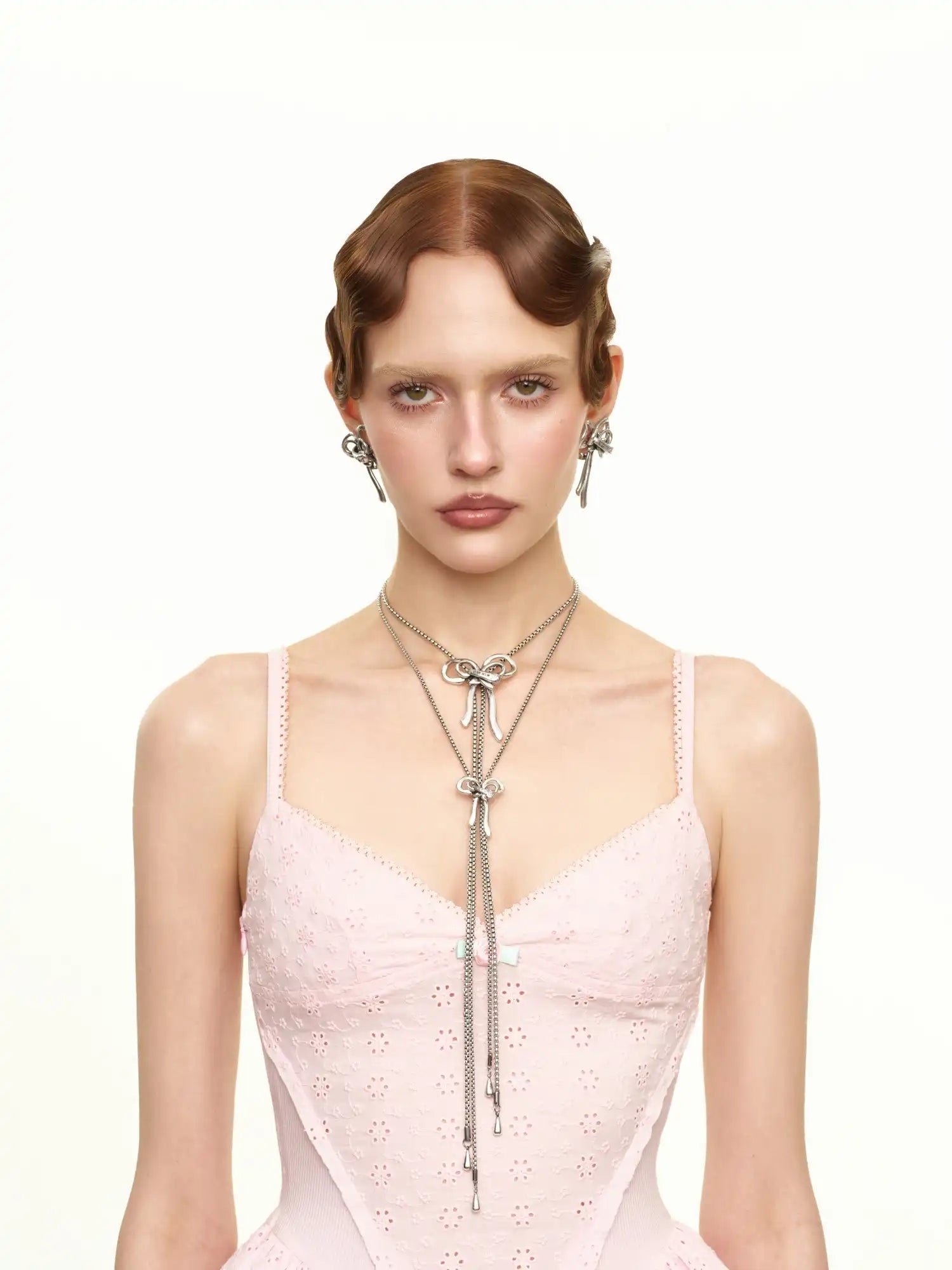 1Jinn M2M Antique Sculptural Bow Lariat Necklace | Canton Collective