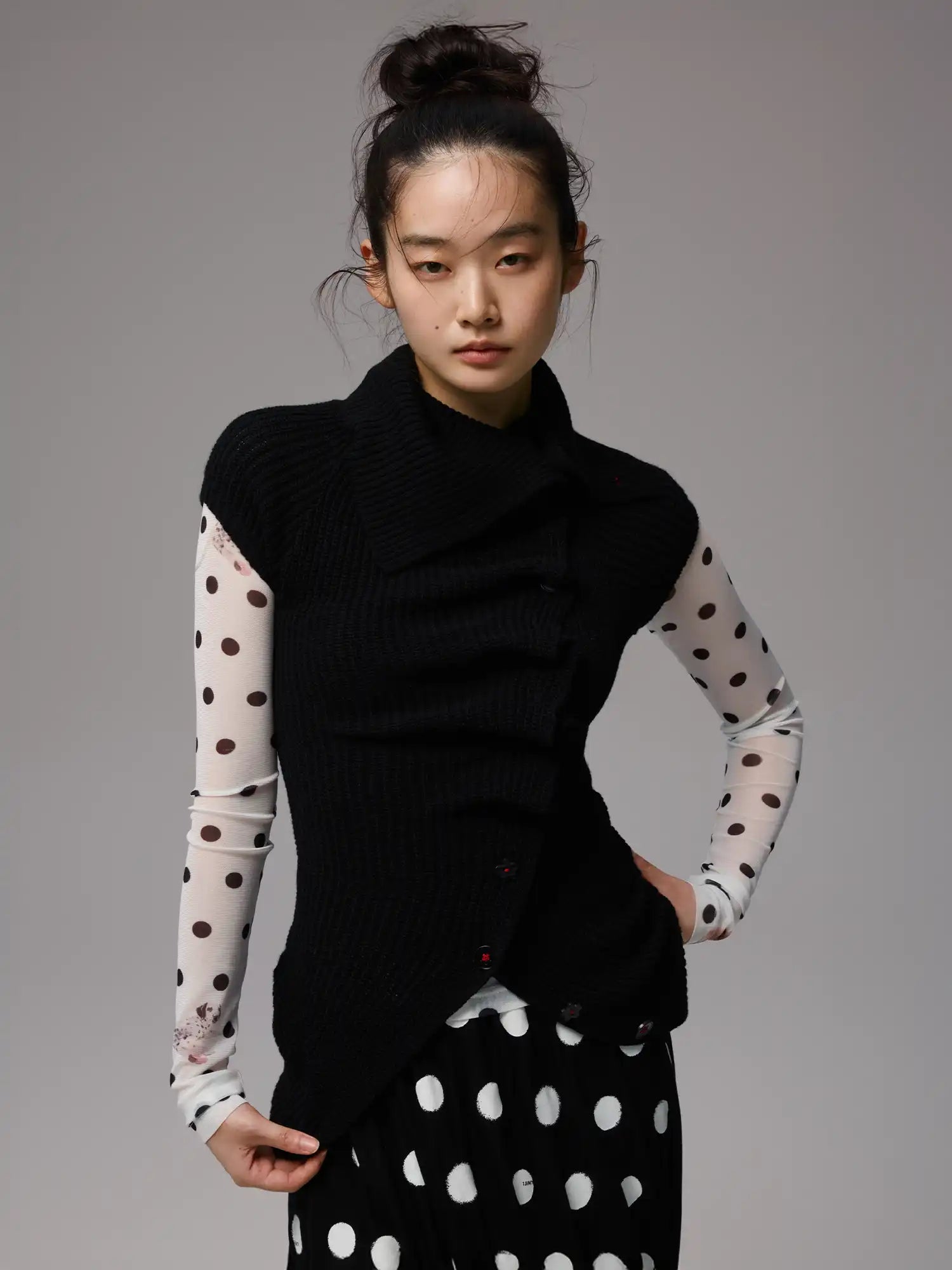 1Jinn Studio Asymmetric Front Sweater Vest | Canton Collective