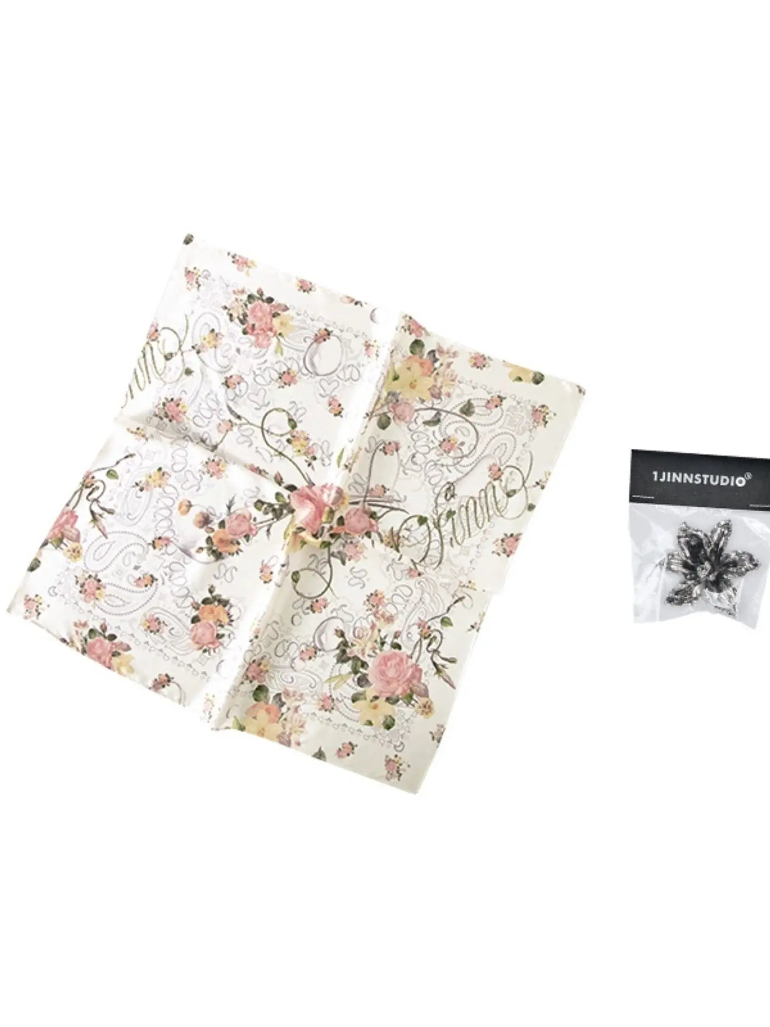 1Jinn Studio Bloom Script Headscarf | Canton Collective
