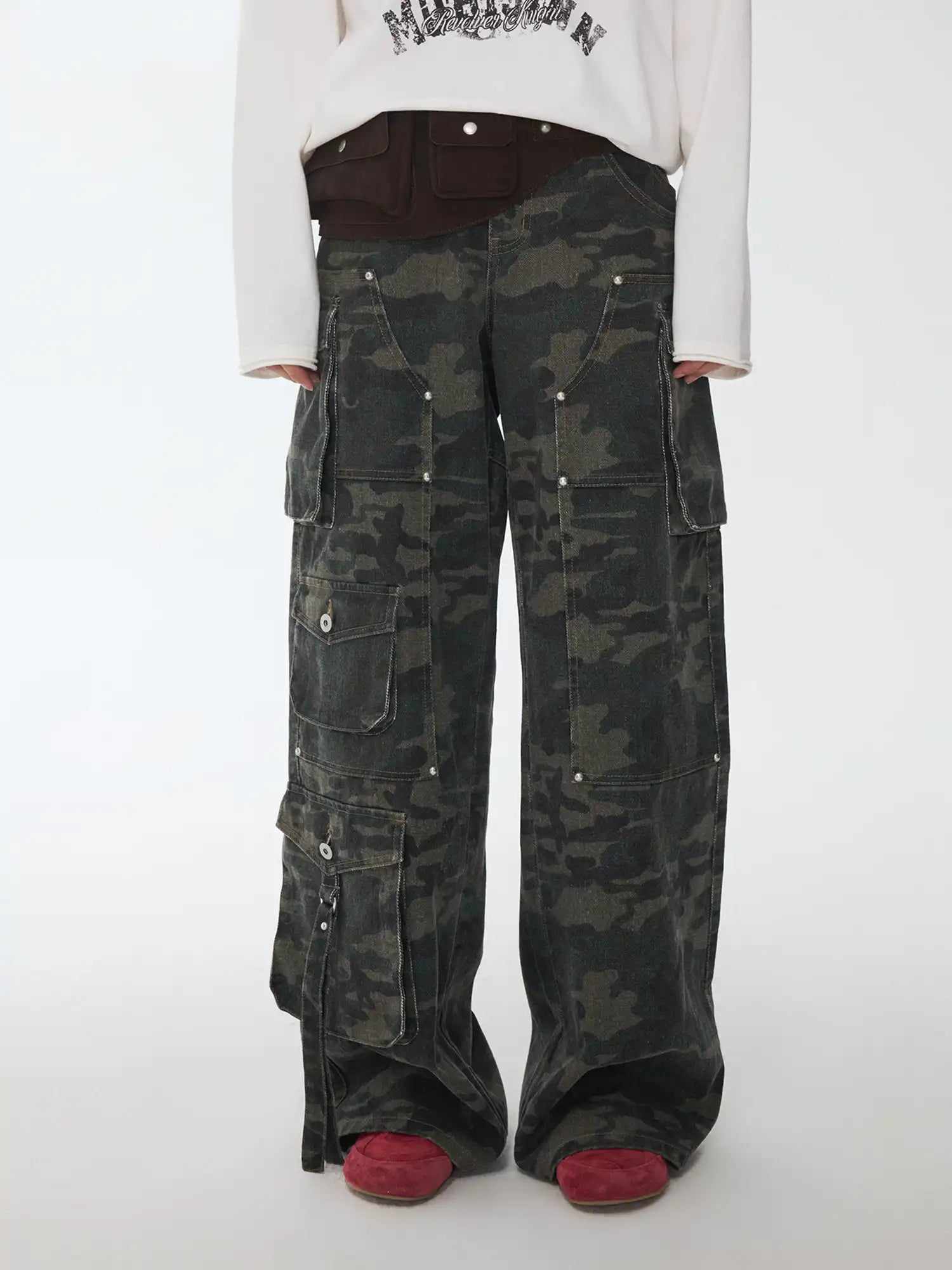 1Jinn Studio Camo Cargo Pants | Canton Collective