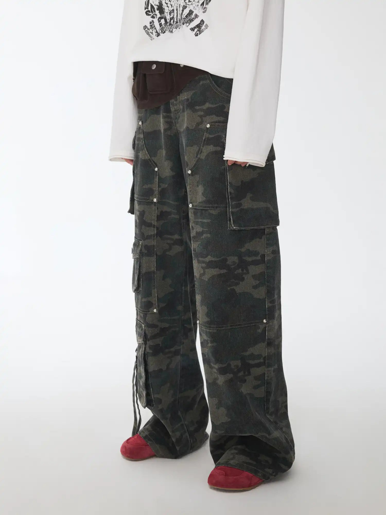 1Jinn Studio Camo Cargo Pants | Canton Collective