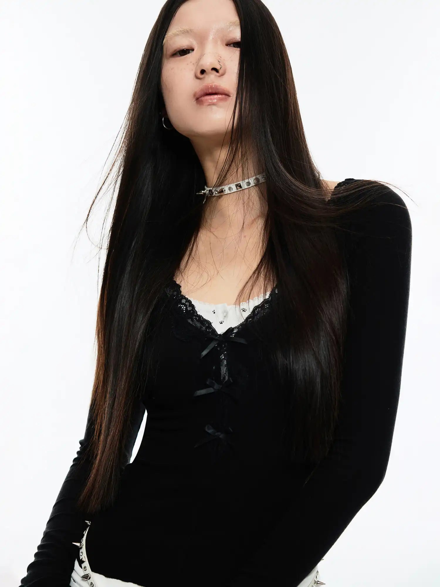 1Jinn Studio Chic Lace-Trim V-Neck Knit Top | Canton Collective