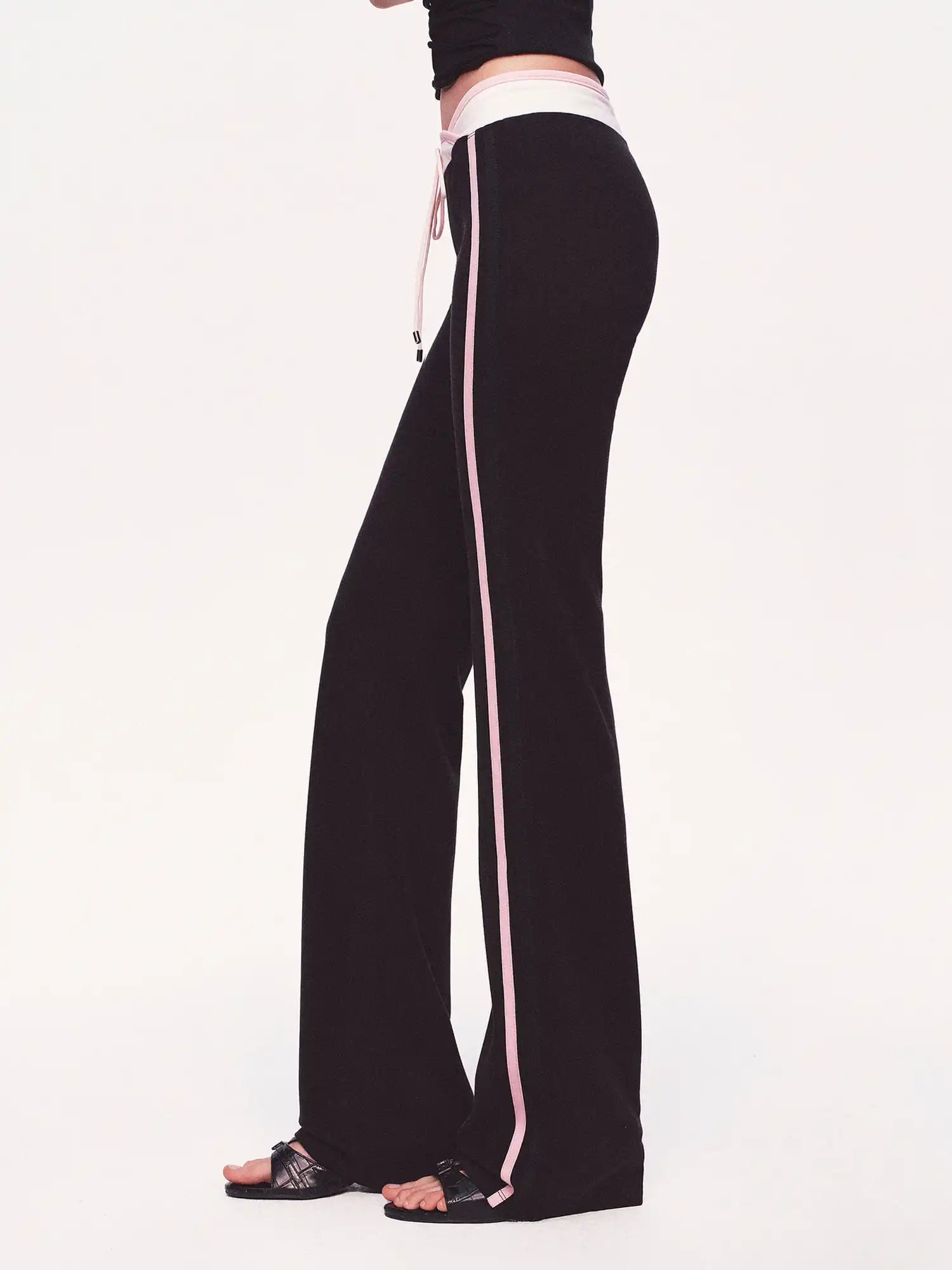 Ayo Contrast Stripe Crossover Flare Leggings | Canton Collective