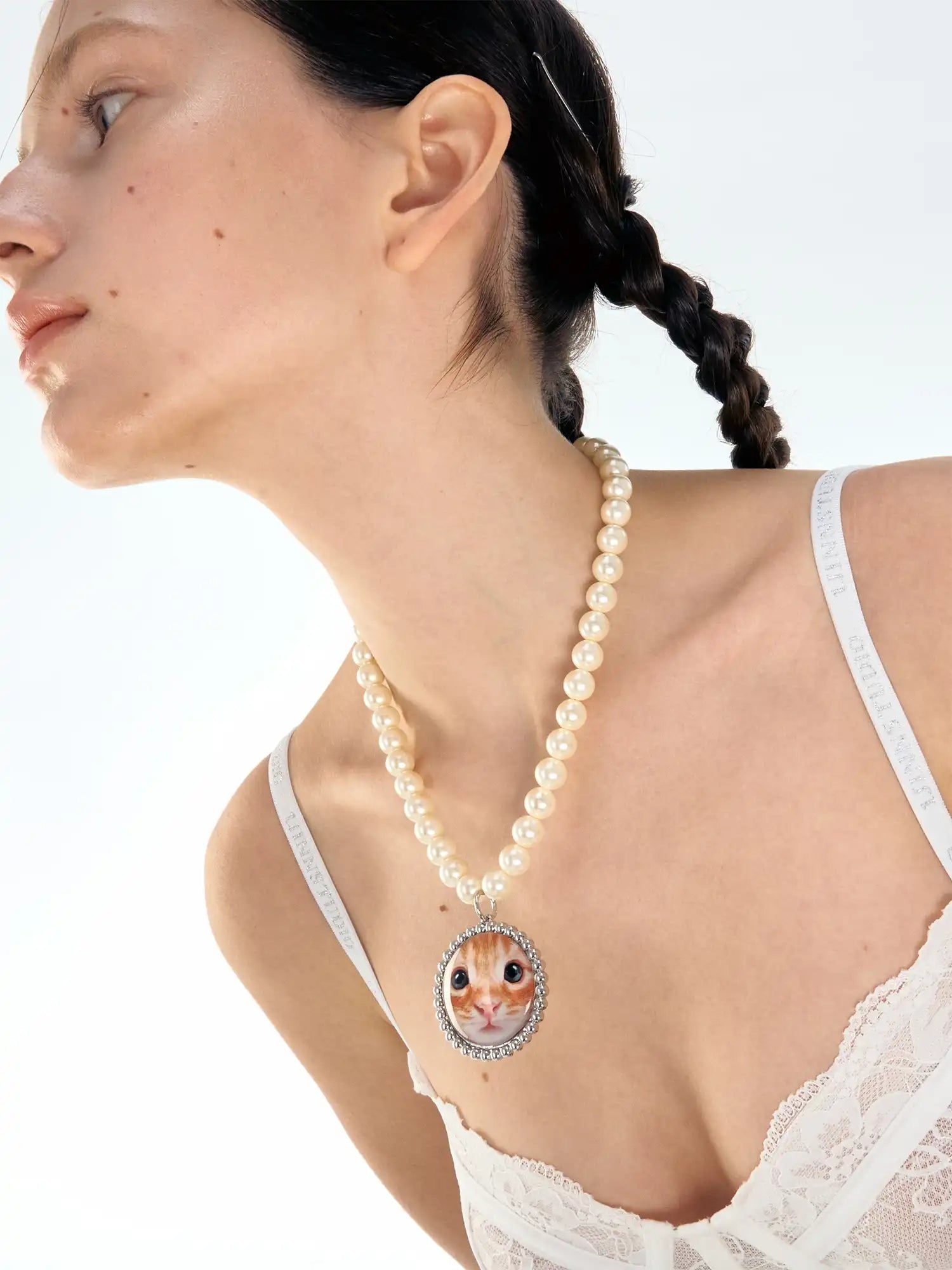 1Jinn M2M Cute Cat Pearl Necklace | Canton Collective