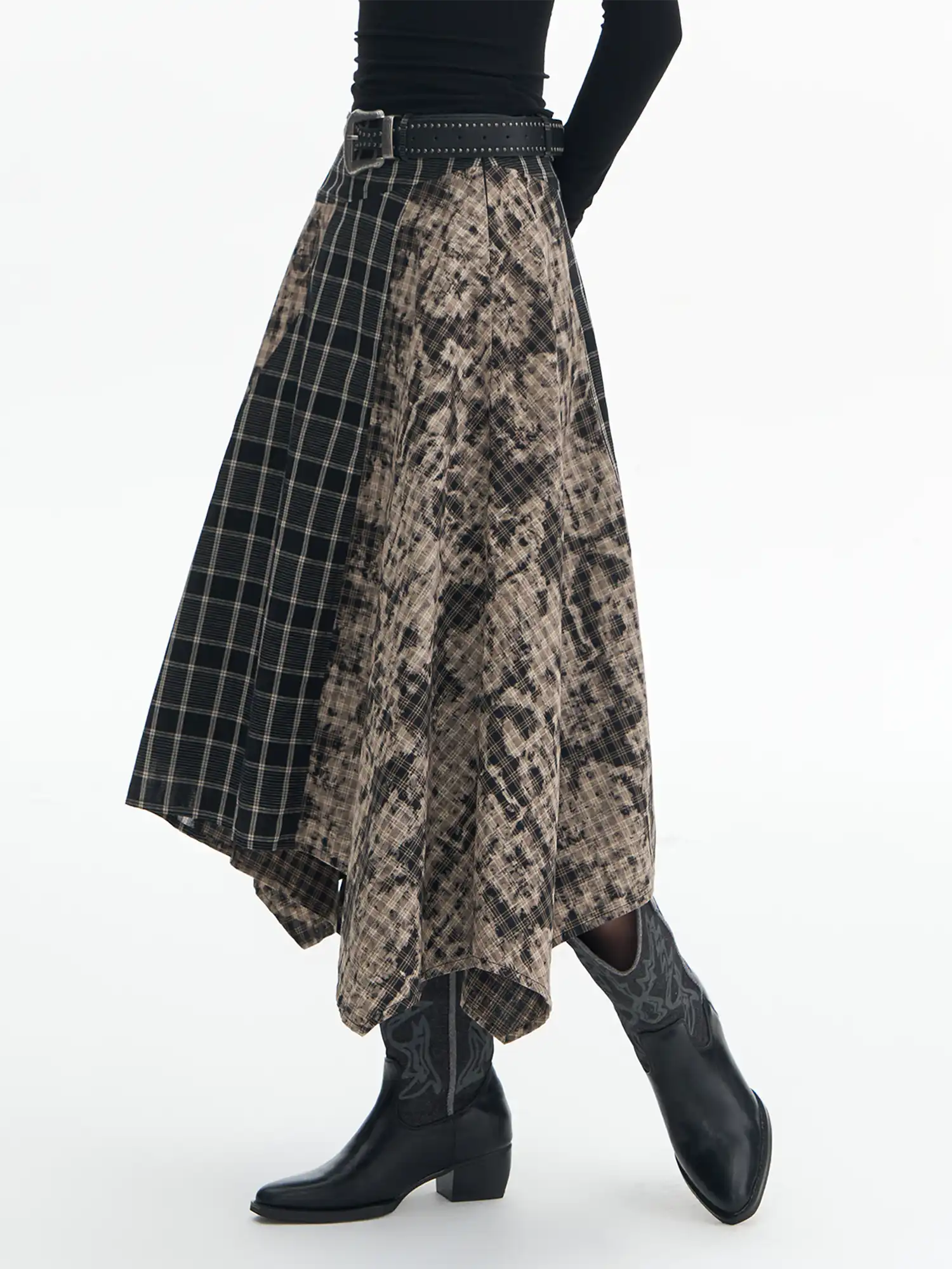 Deleteex Gothic Print Skirt | Canton Collective