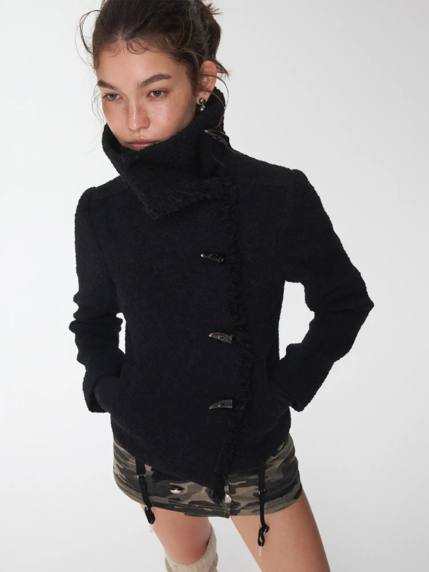 1Jinn Studio Horn Button Wool Coat | Canton Collective
