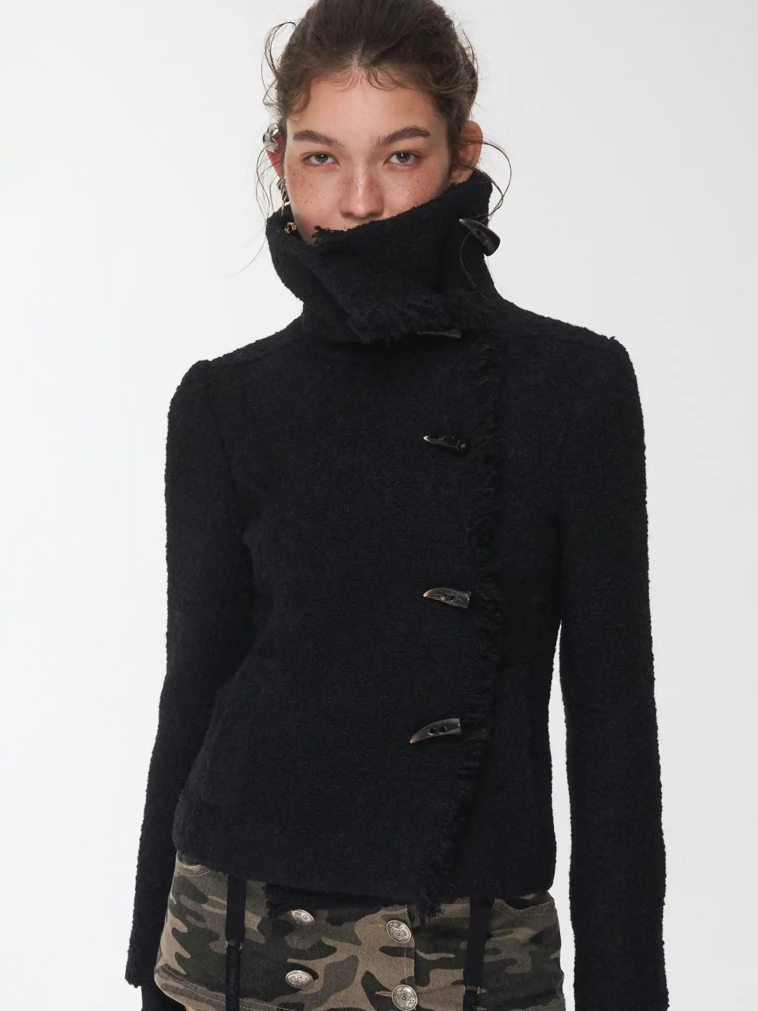 1Jinn Studio Horn Button Wool Coat | Canton Collective