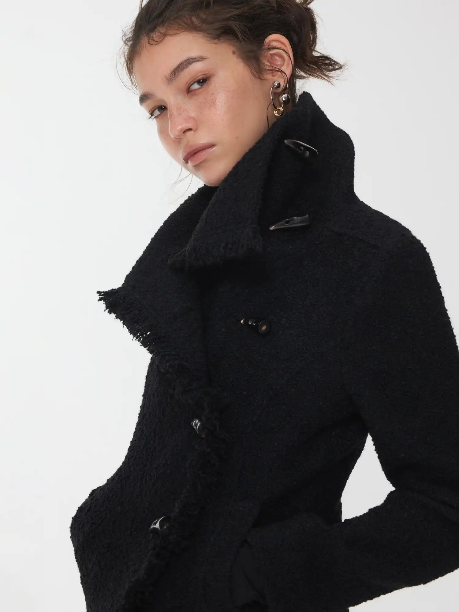 1Jinn Studio Horn Button Wool Coat | Canton Collective