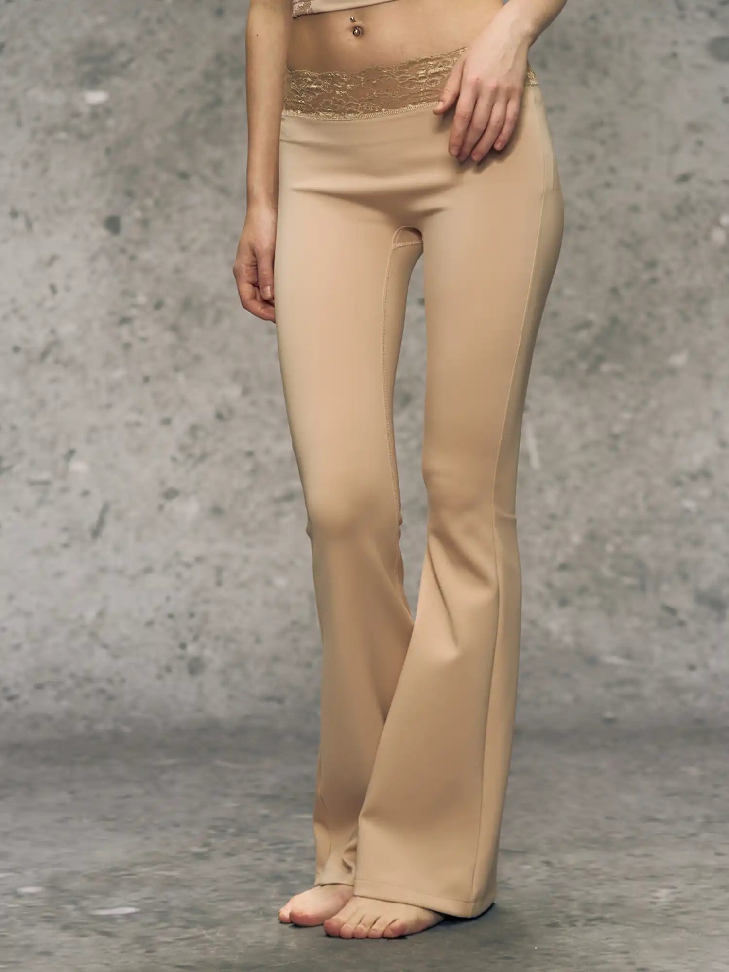 Deleteex Lace Splice Yoga Pants | Canton Collective